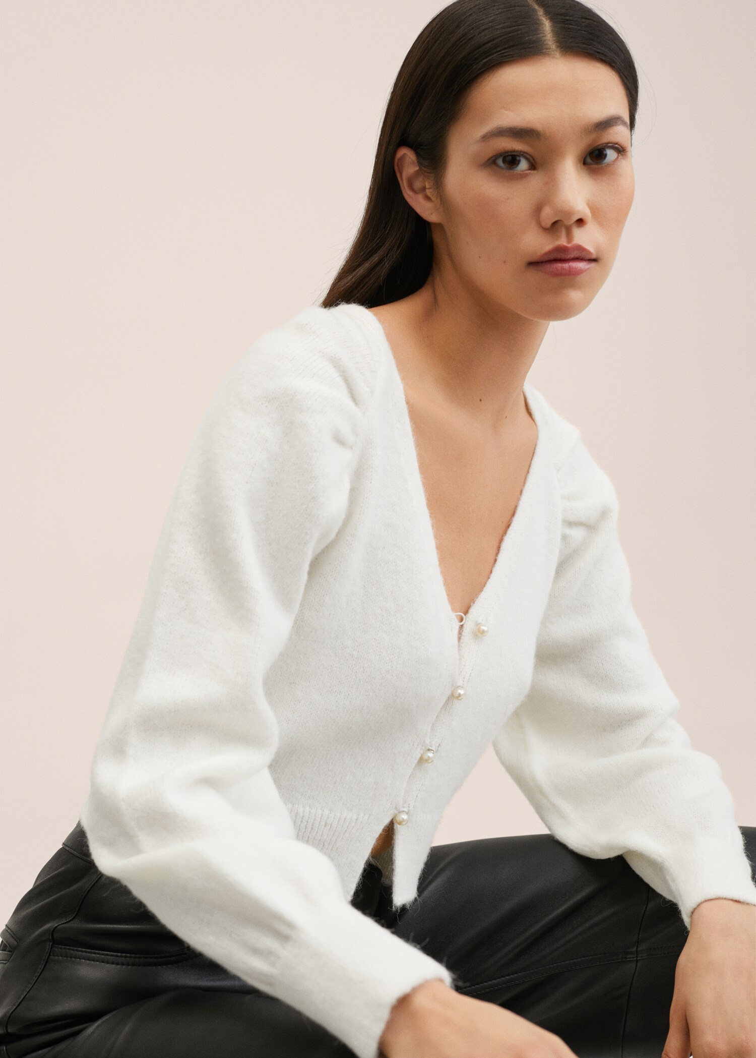 Knitted cropped cardigan - Details of the article 2