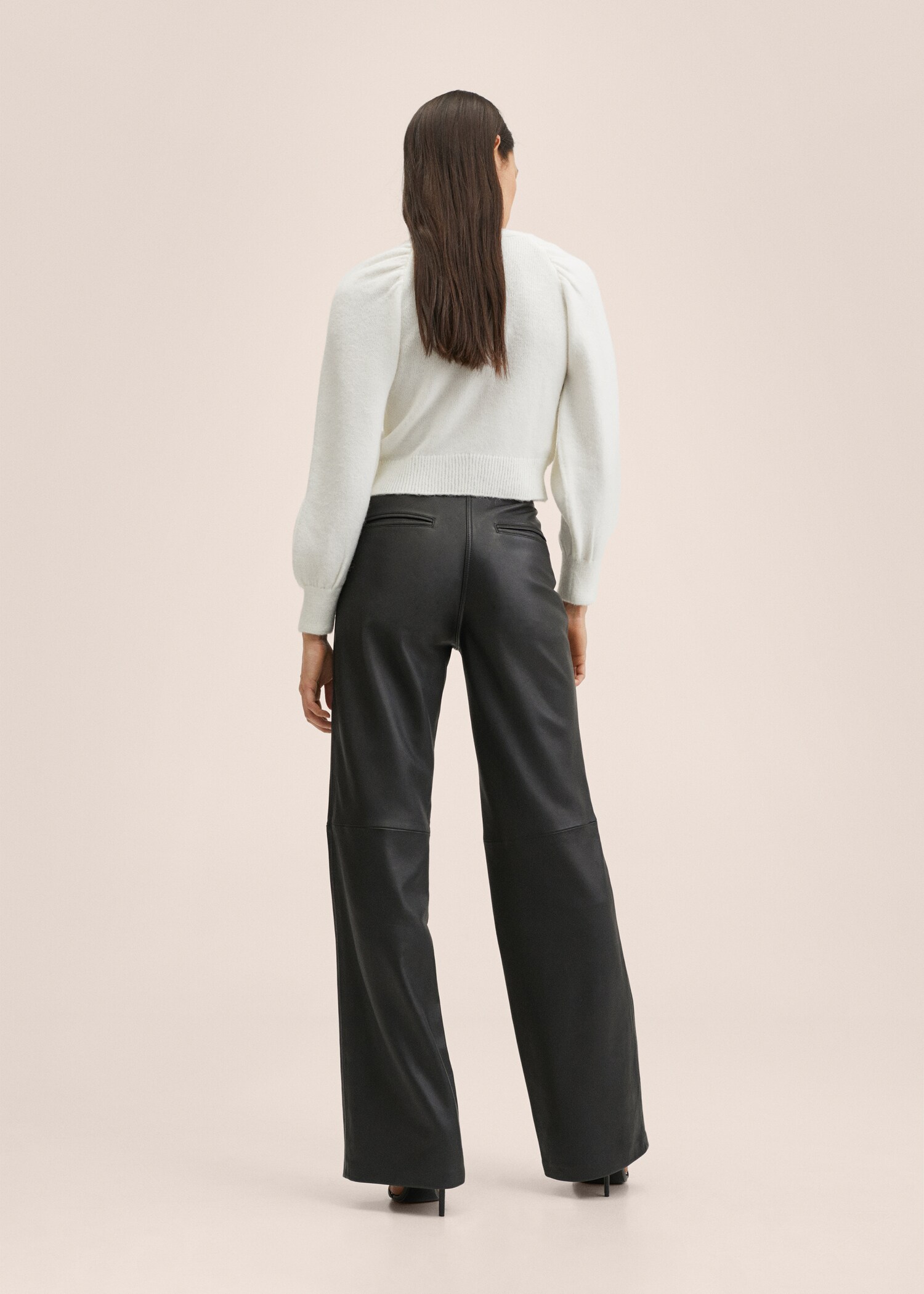 Knitted cropped cardigan - Reverse of the article