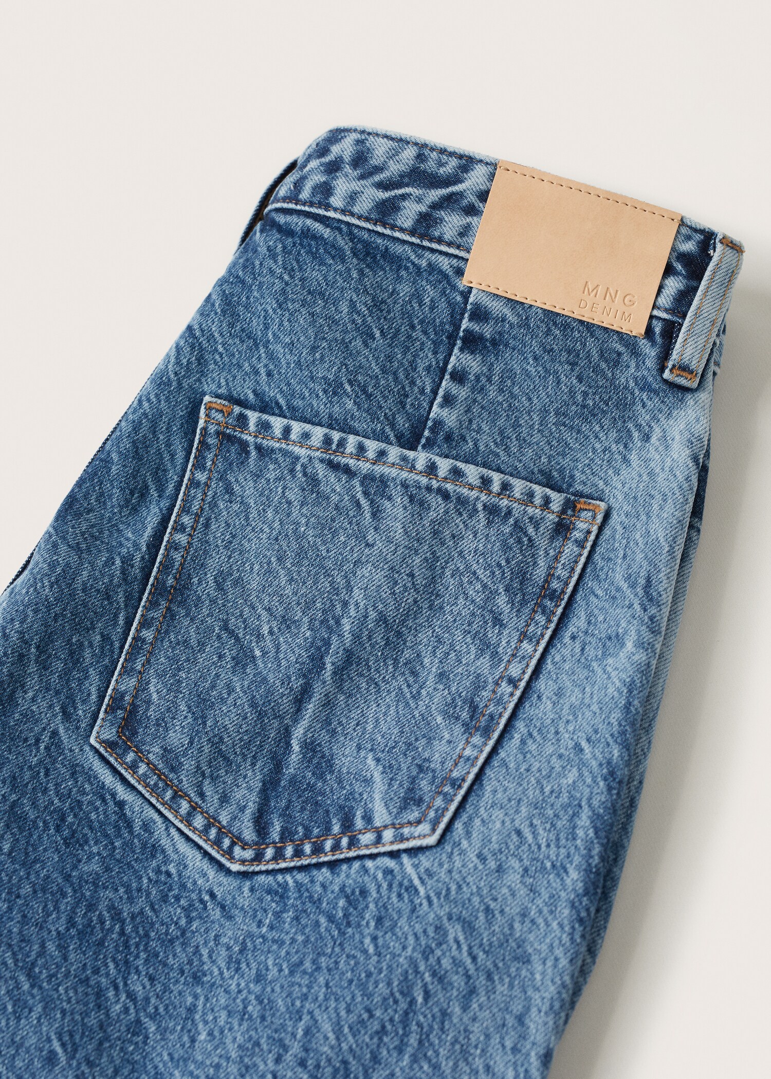 High-rise tapered jeans - Details of the article 8