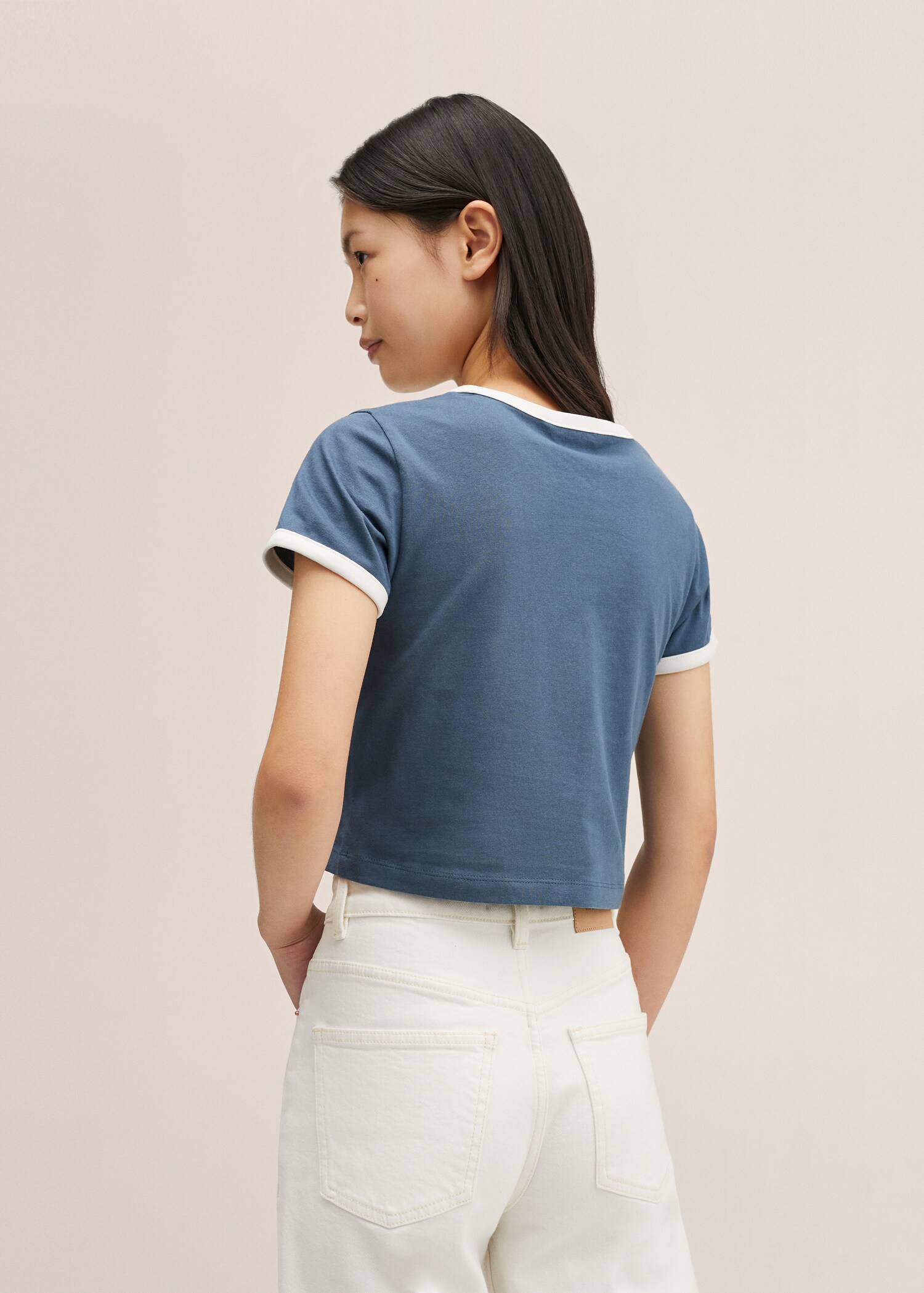 Camiseta vivos contraste - Reverso del artículo