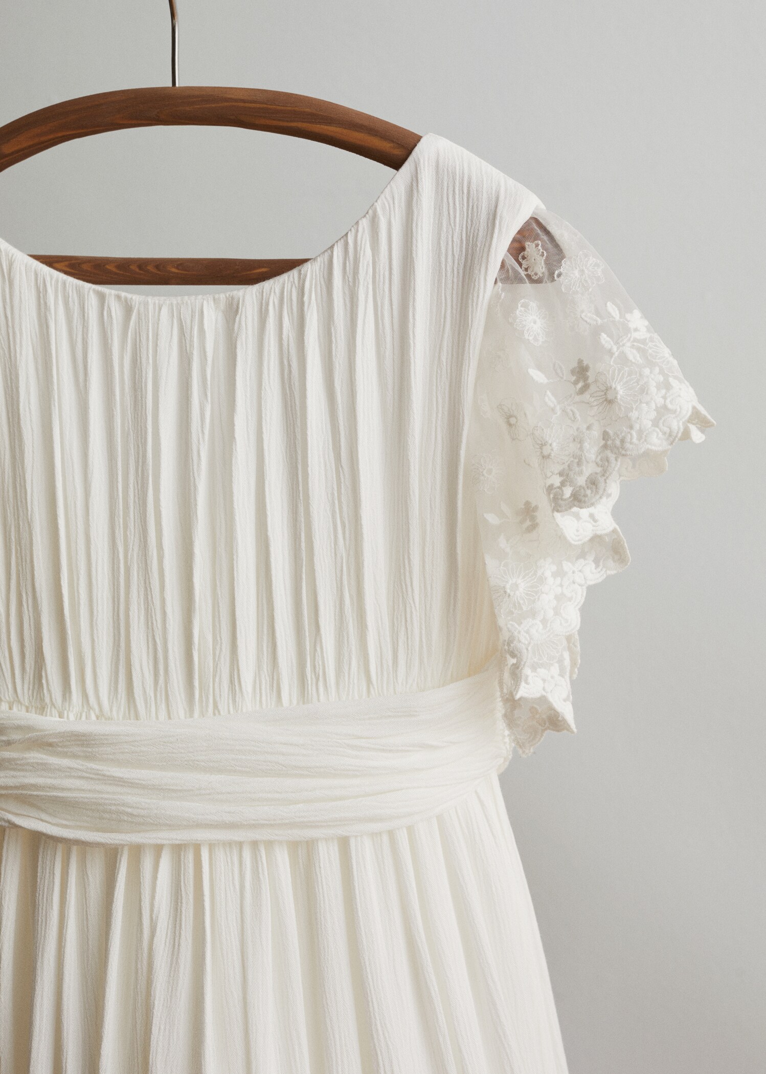 Lace sleeved dress - Medium plane