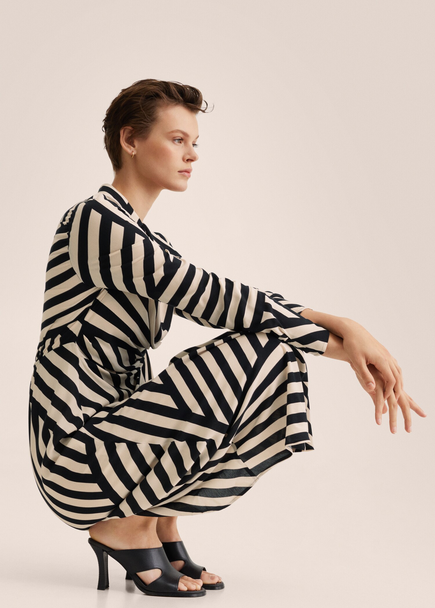 Striped shirt dress - Details of the article 2