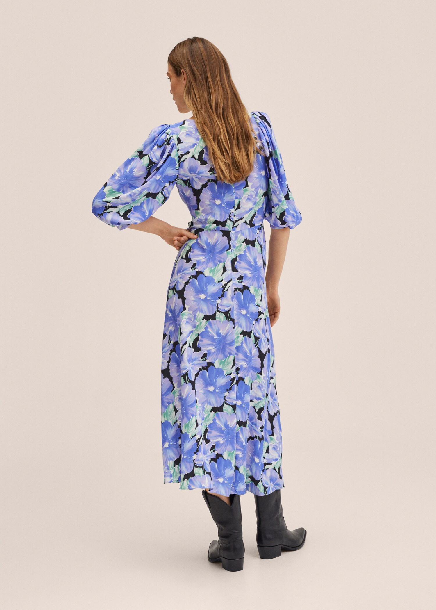Printed dress with balloon sleeves  - Reverse of the article