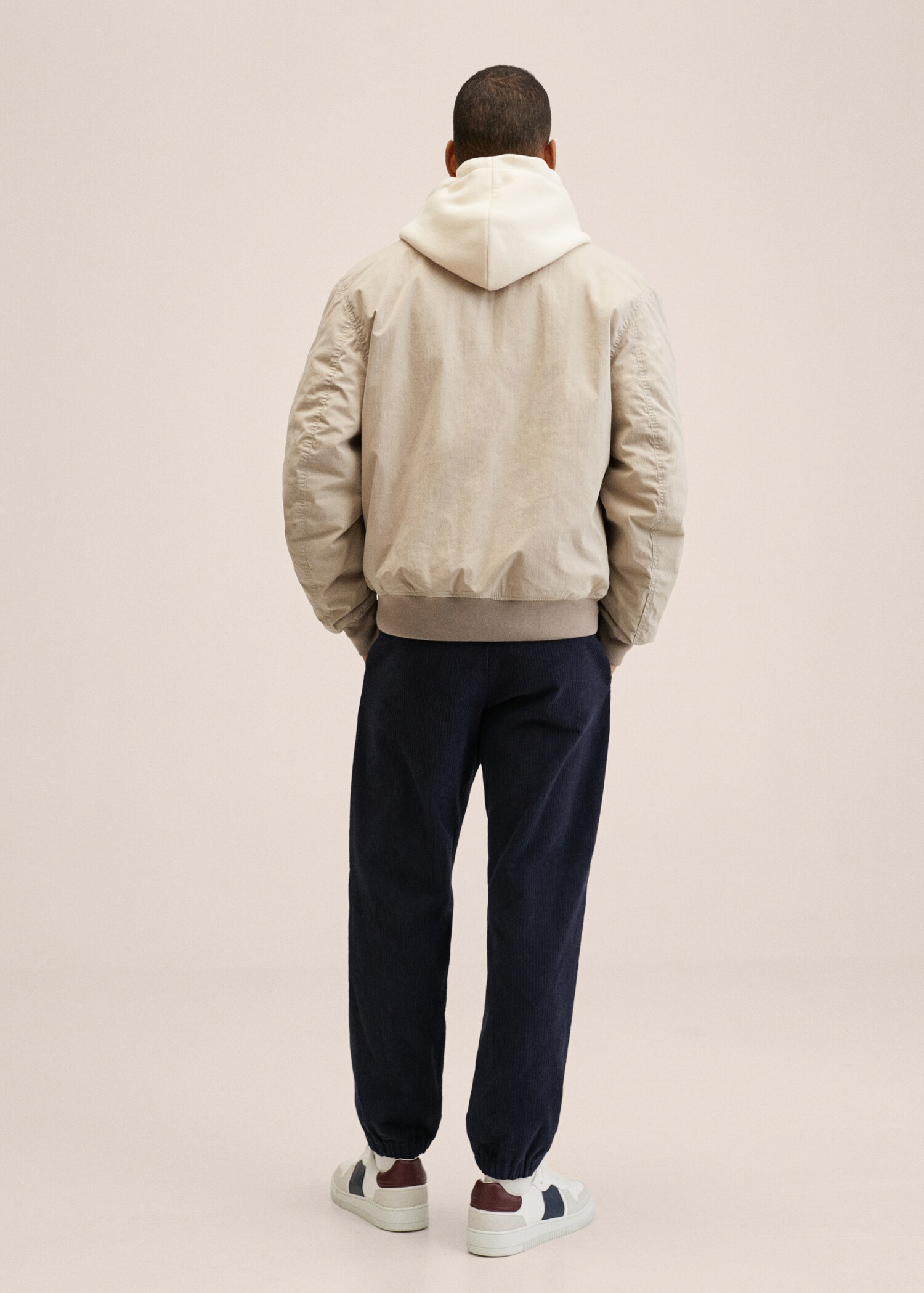 Lightweight bomber jacket - Reverse of the article
