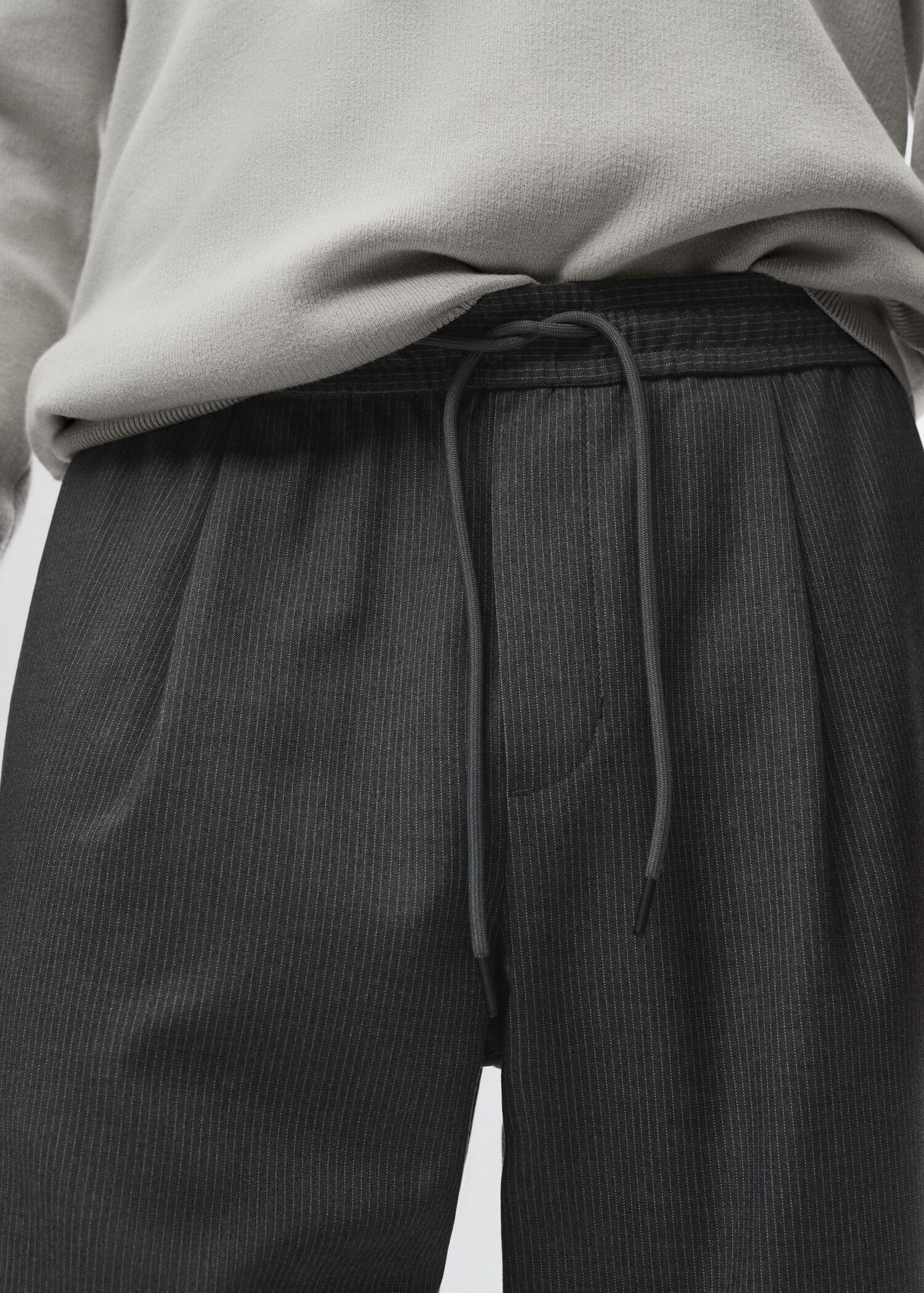 Kalhoty jogger s tenkým proužkem - Detail zboží 1
