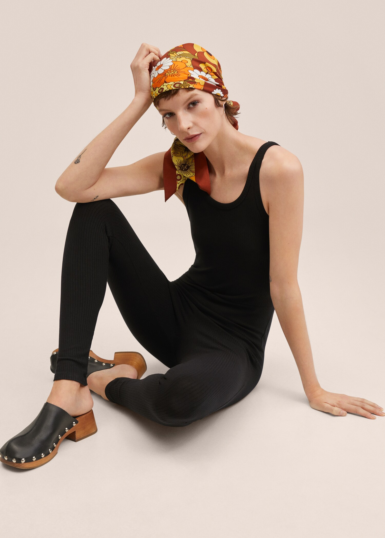 Ribbed knit jumpsuit - Details of the article 3
