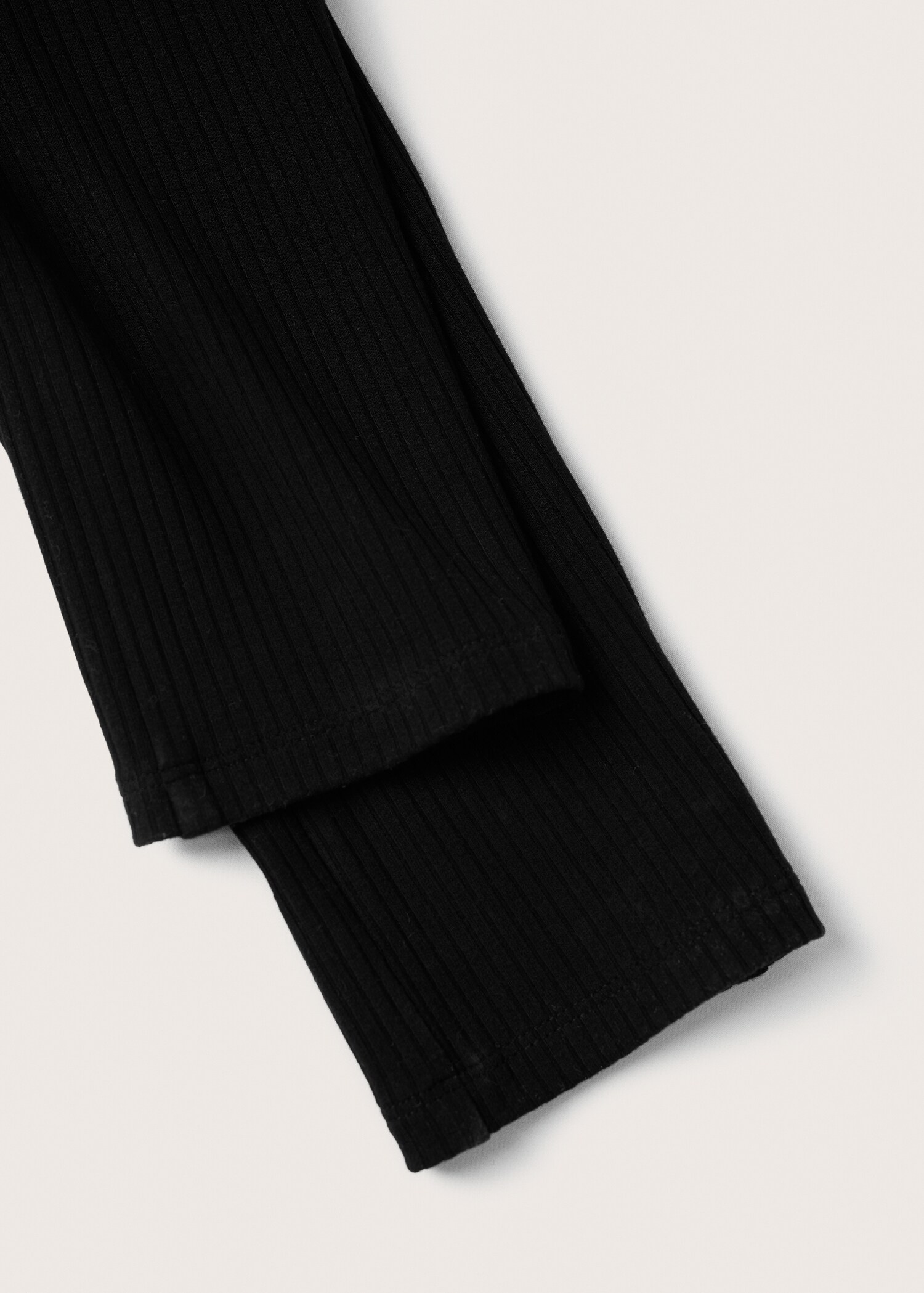 Ribbed knit jumpsuit - Details of the article 8