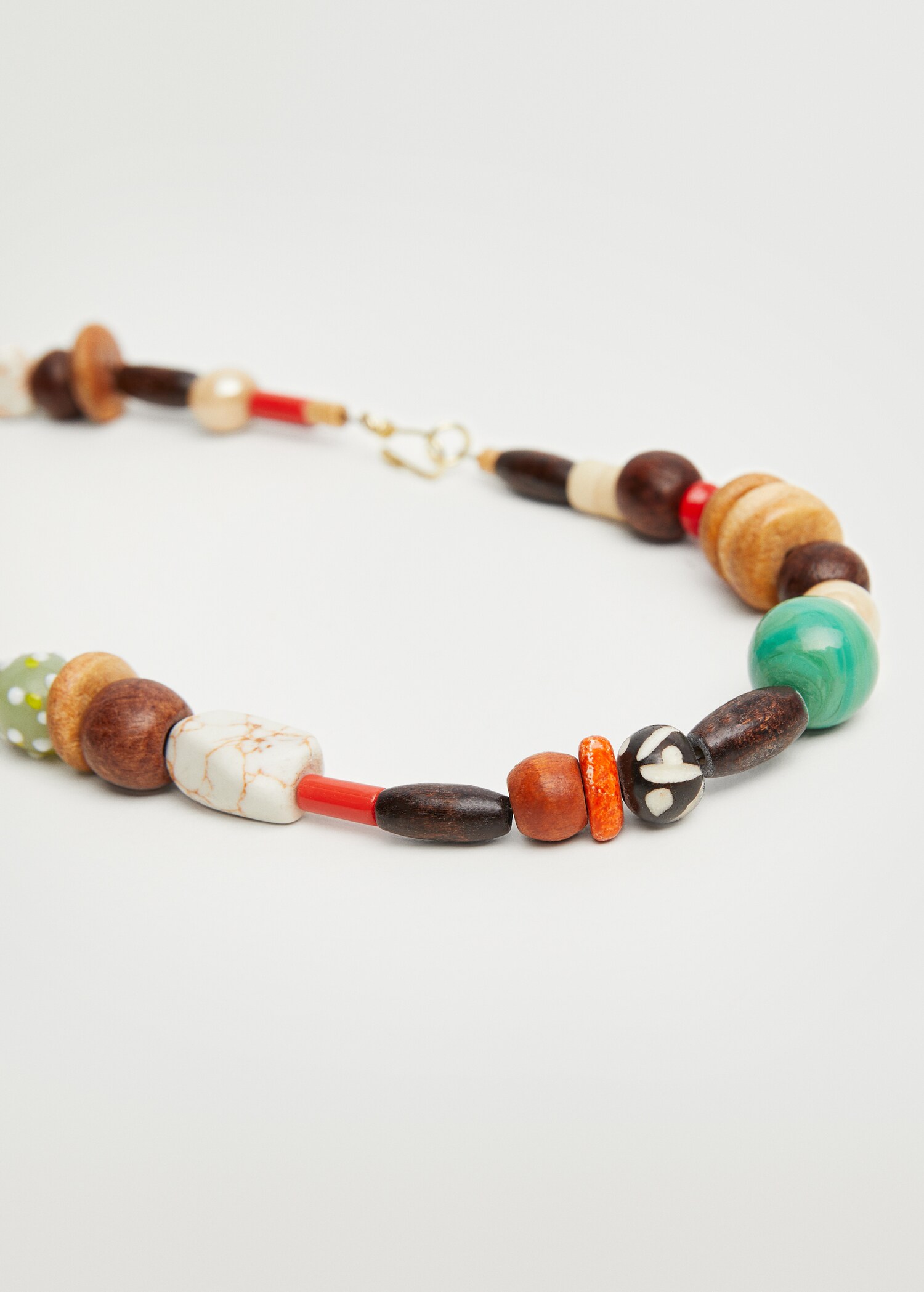 Wooden bead necklace - Medium plane