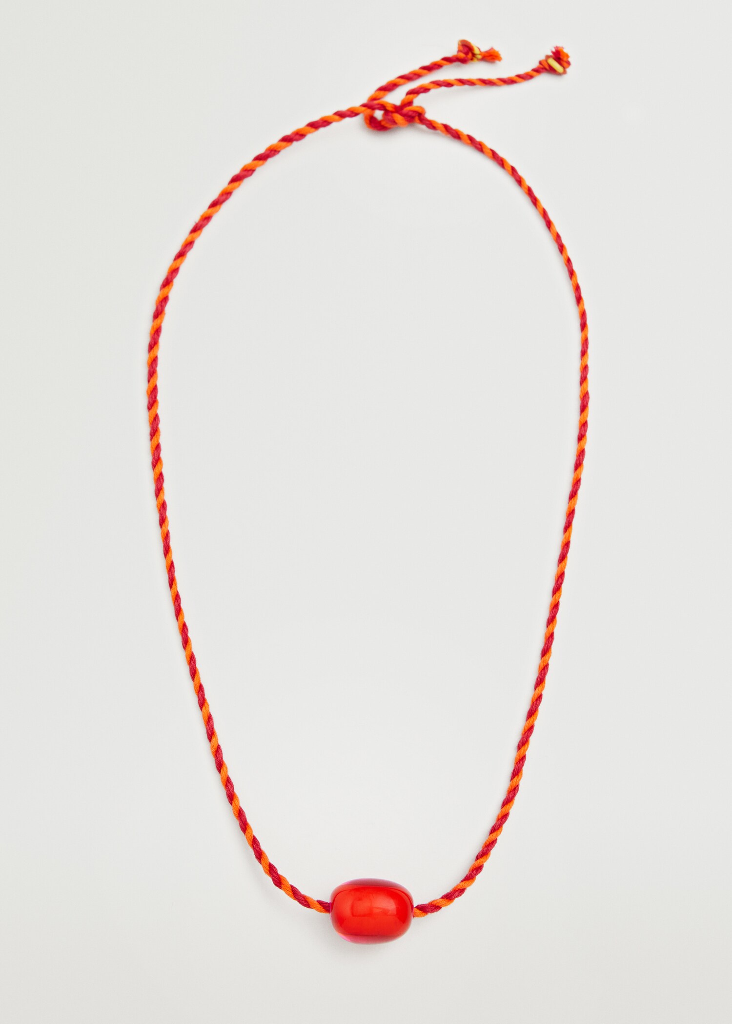 Resin pendant necklace - Article without model