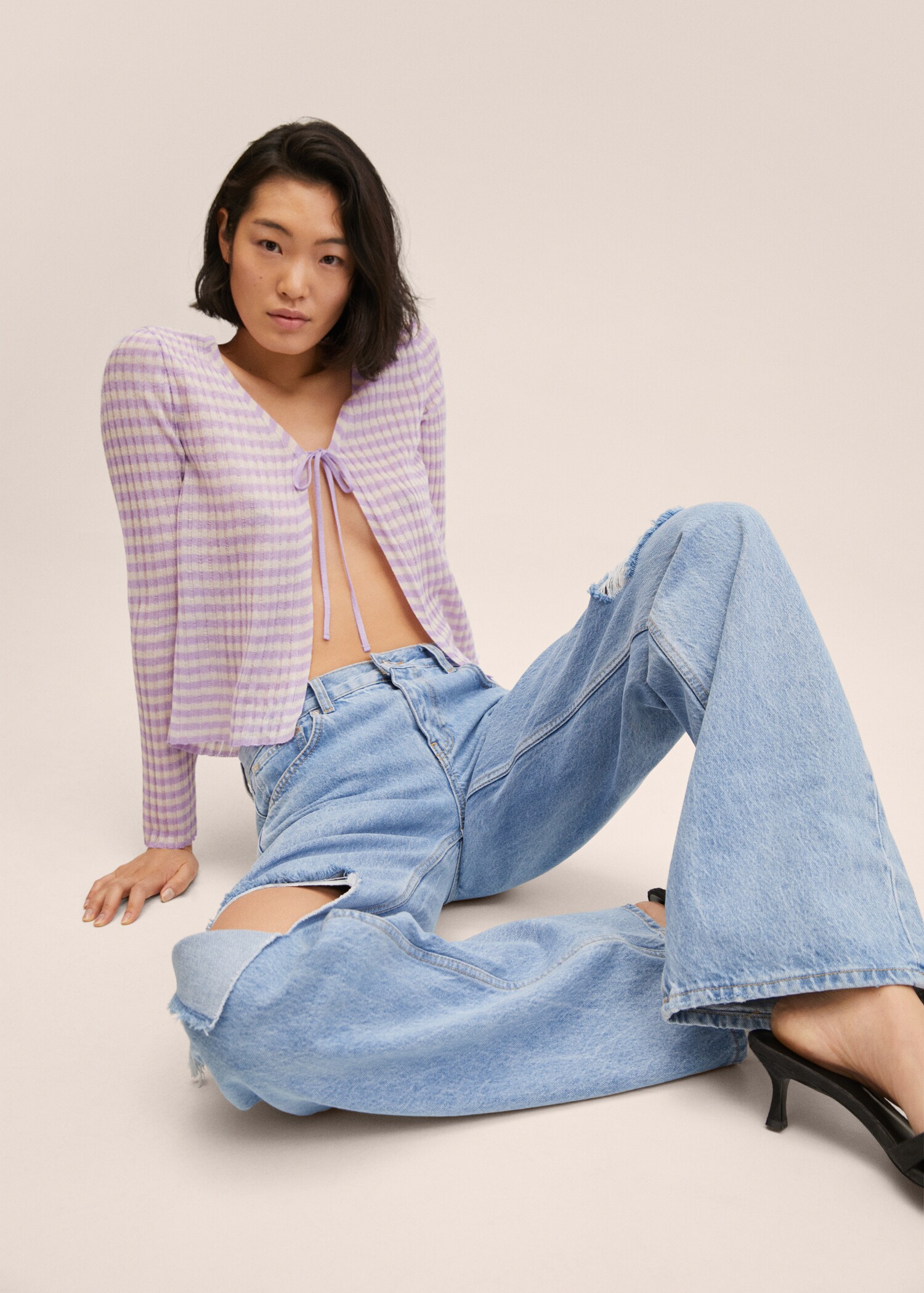 Knitted cropped cardigan - Details of the article 2