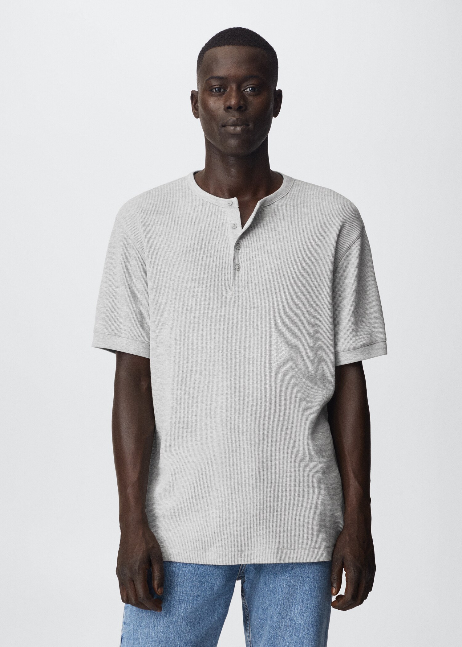 Henley T-shirt - Medium plane
