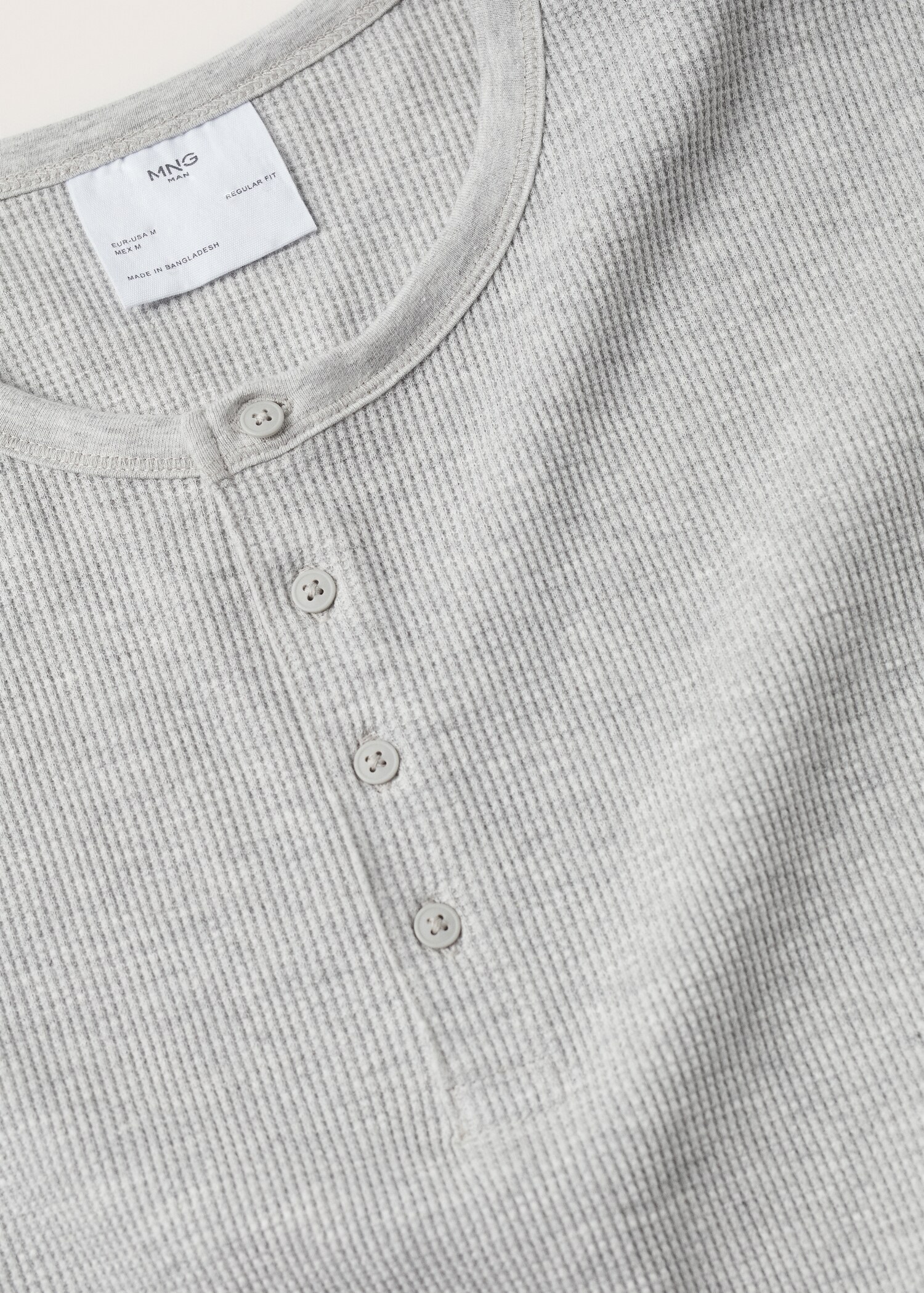 Henley T-shirt - Details of the article 8