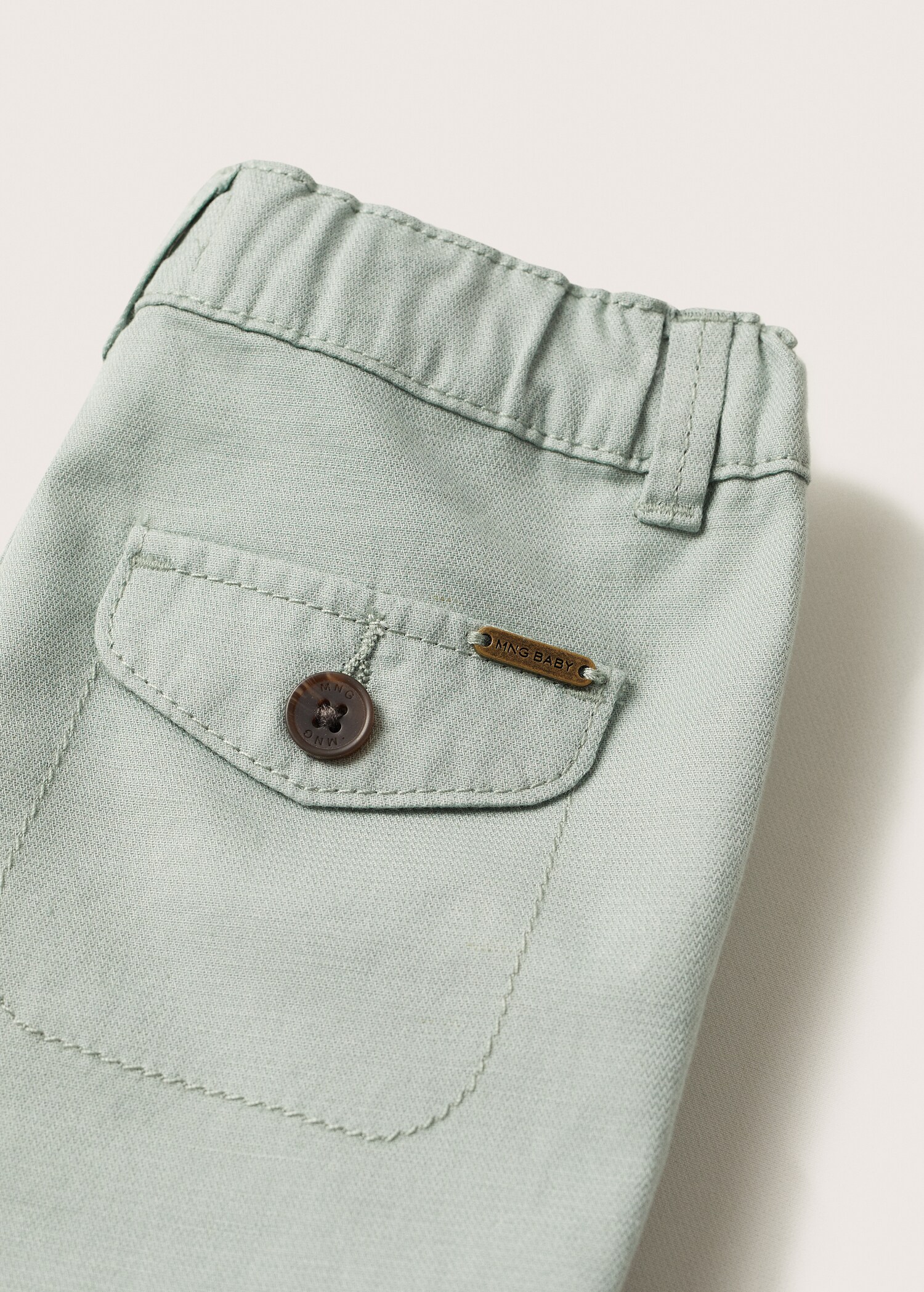 Cotton linen chino-style shorts - Details of the article 9