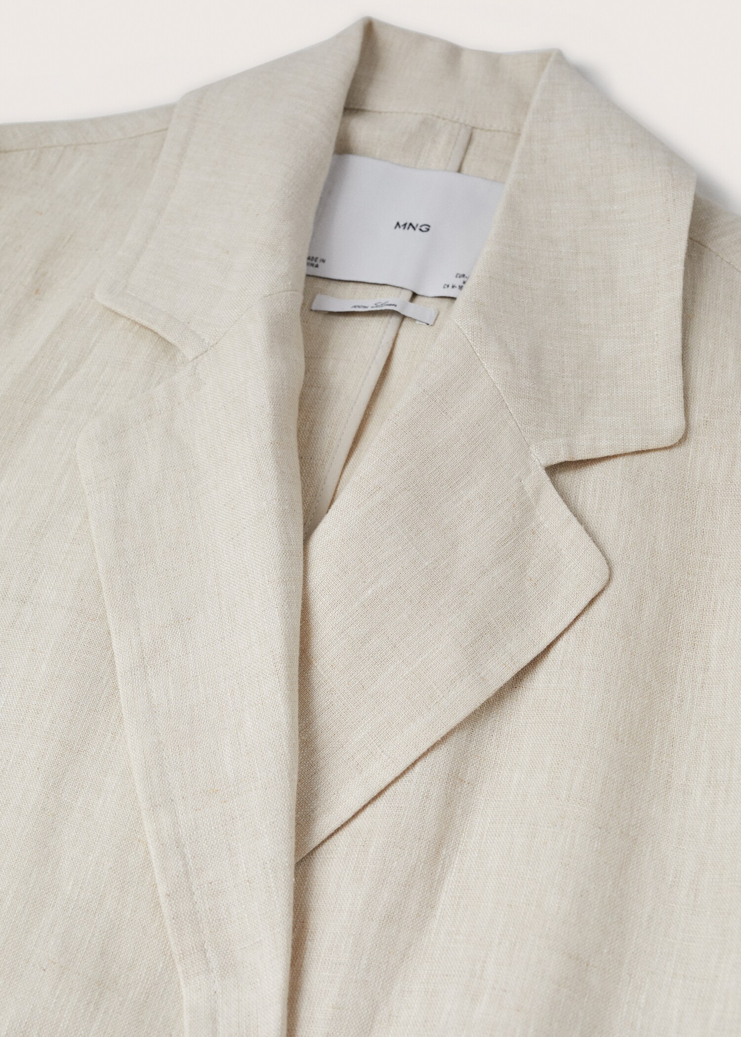100% linen trench coat - Details of the article 8