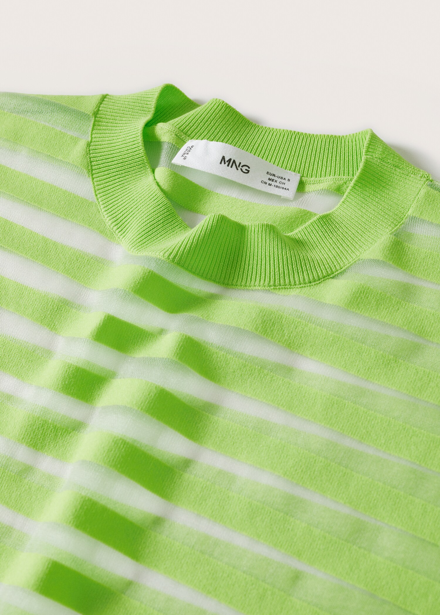 Camiseta paneles semitransparentes - Detalle del artículo 8