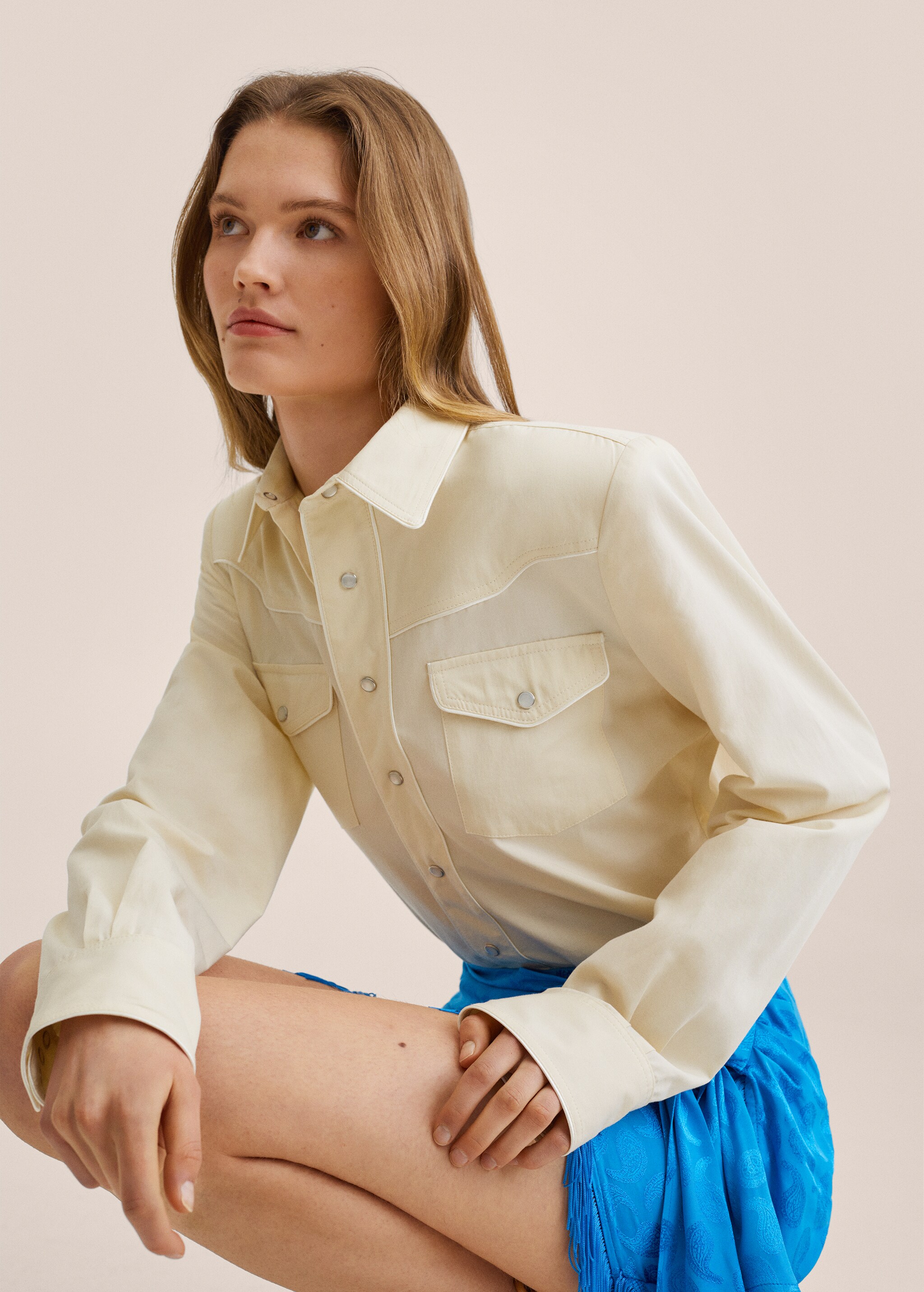 Cotton shirt with shoulder pads  - Details of the article 2