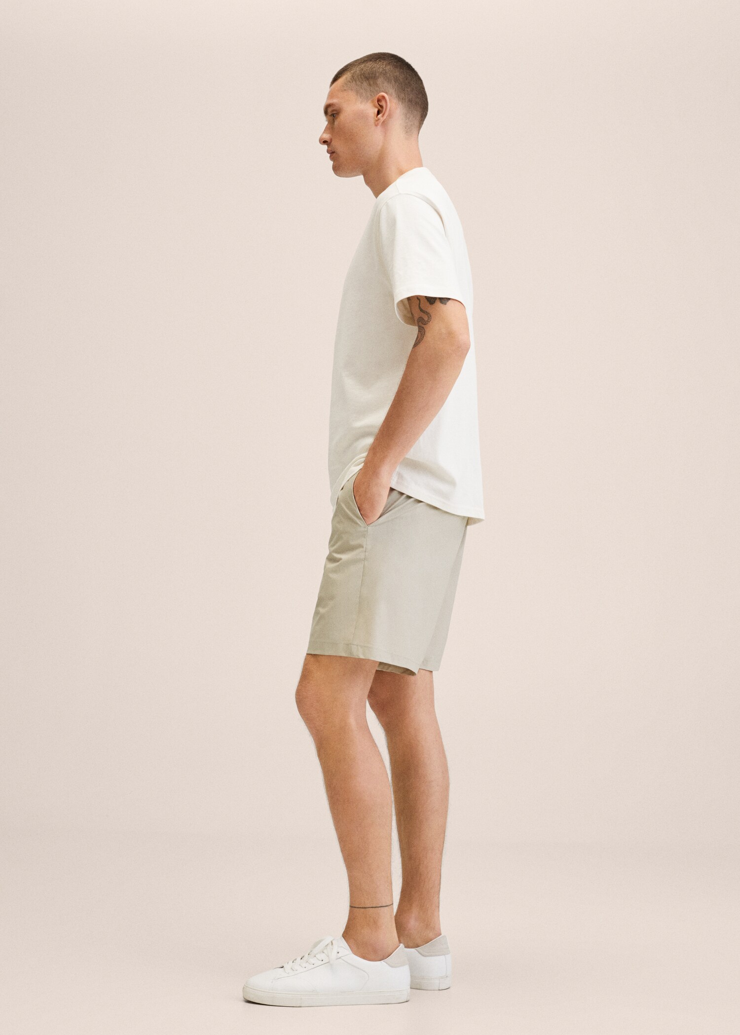 Elastic waist Bermuda shorts - Details of the article 2