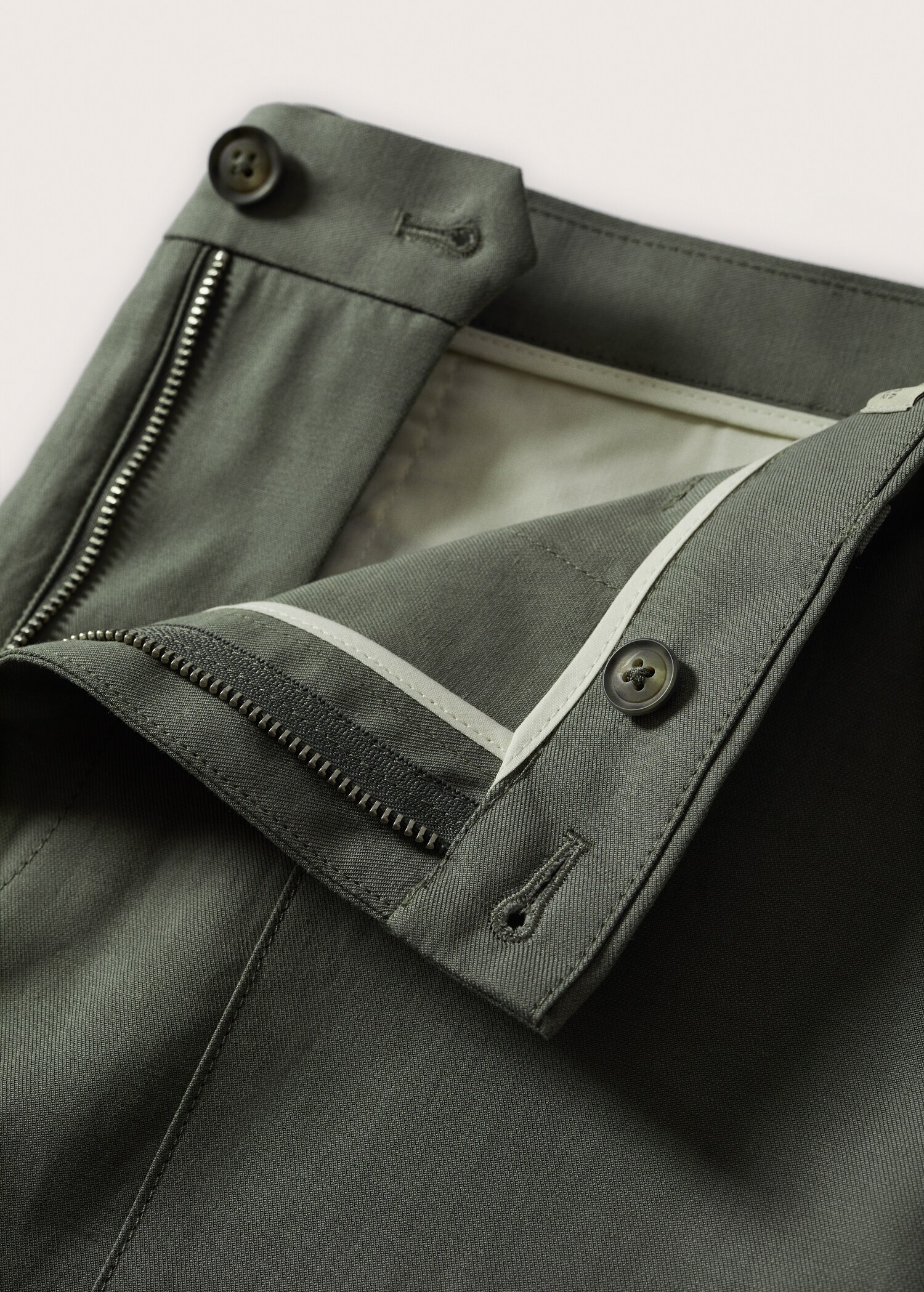 Bermudashorts aus Lyocell mit Leinen - Detail des Artikels 7