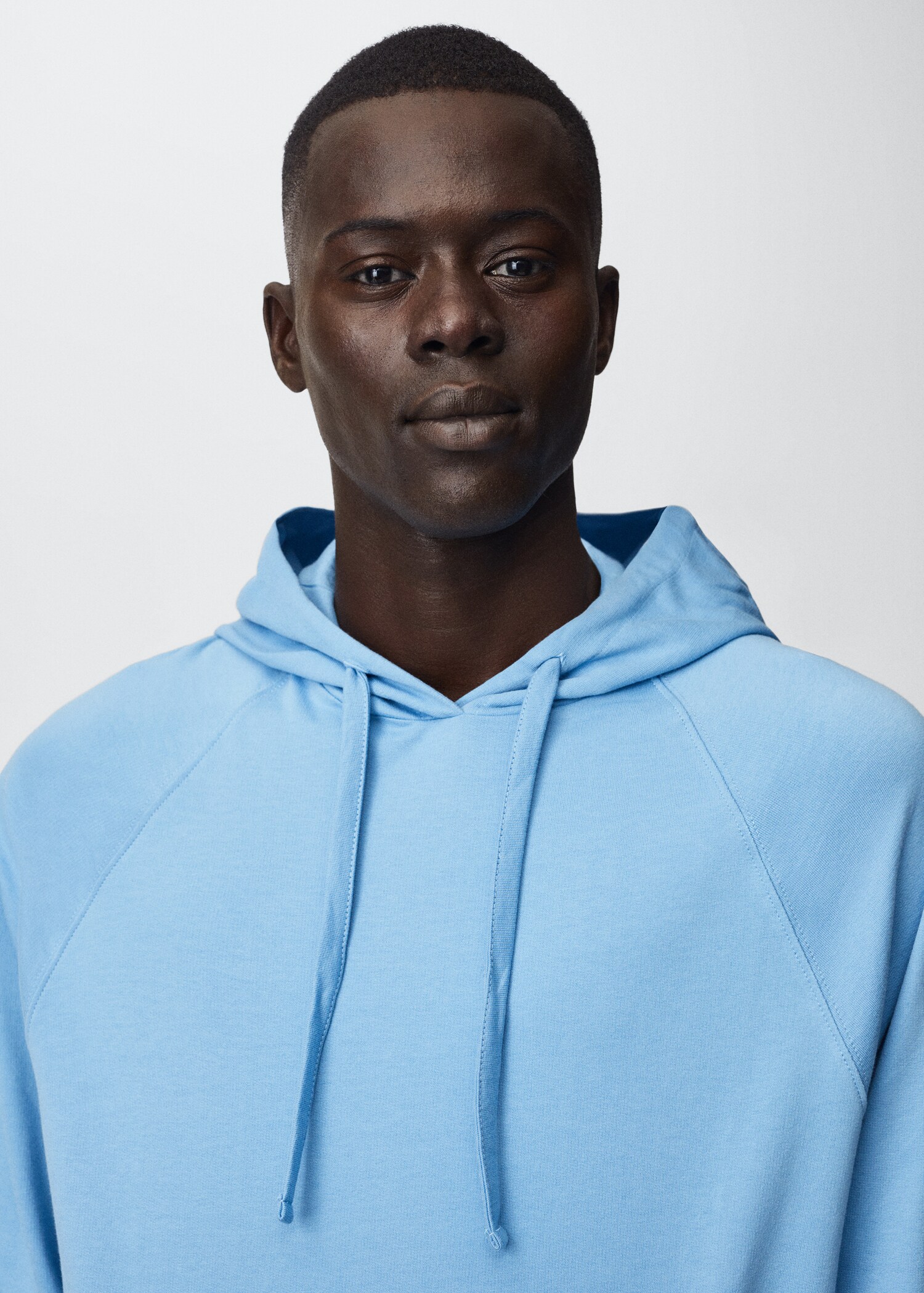 Kangaroo pocket hoodie - Details of the article 1