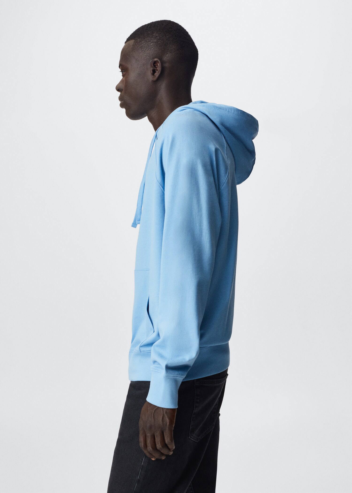Kangaroo pocket hoodie - Details of the article 2