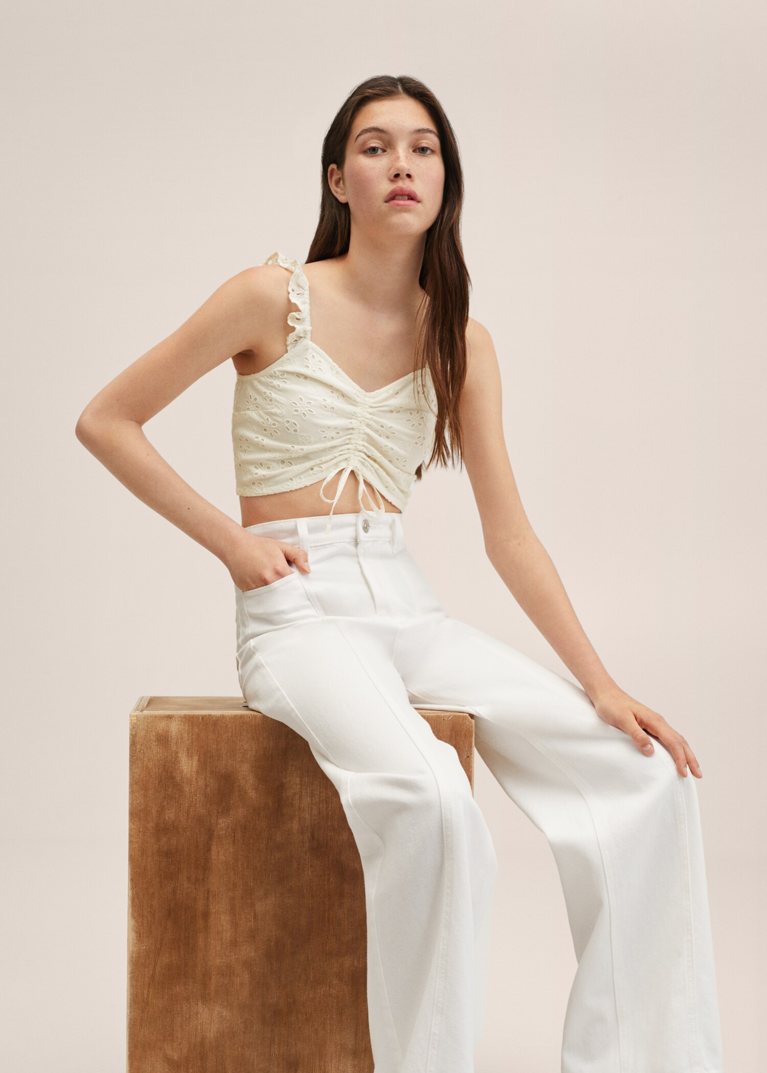 Floral embroidered top - Details of the article 1