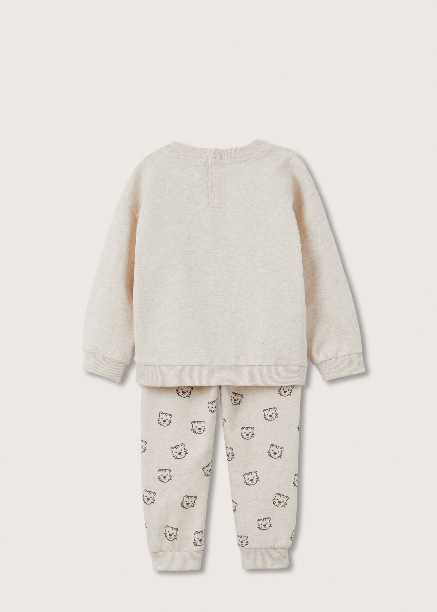Pack with sweatshirt and trousers - Reverse of the article