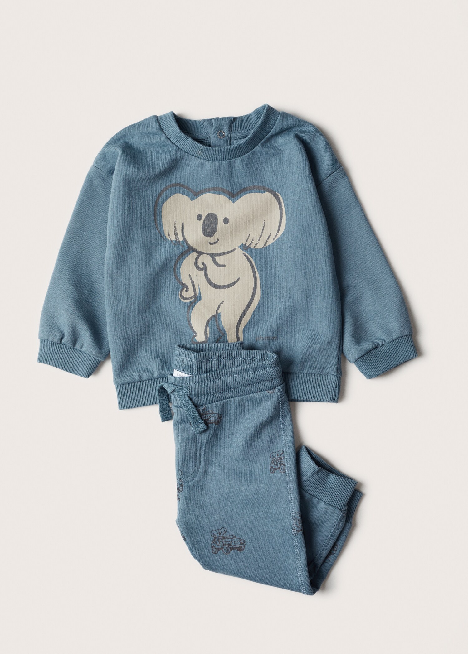 Pack with sweatshirt and trousers - Details of the article 9