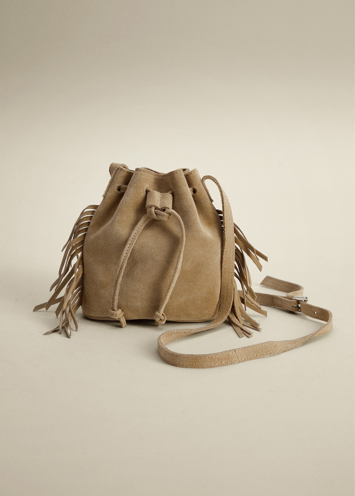 Bolso saco piel flecos - Detalle del artículo 6