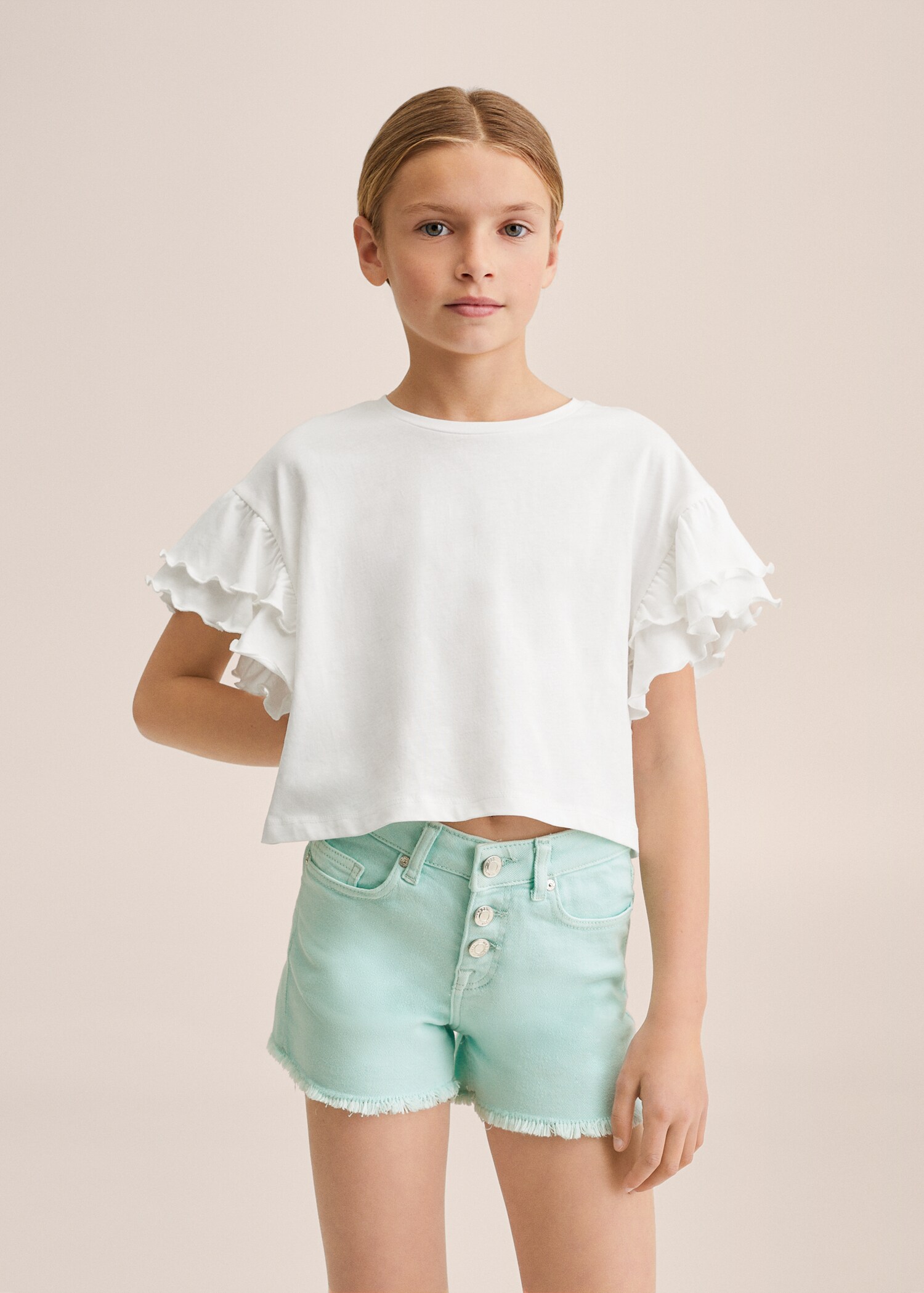 Buttoned denim shorts - Details of the article 1