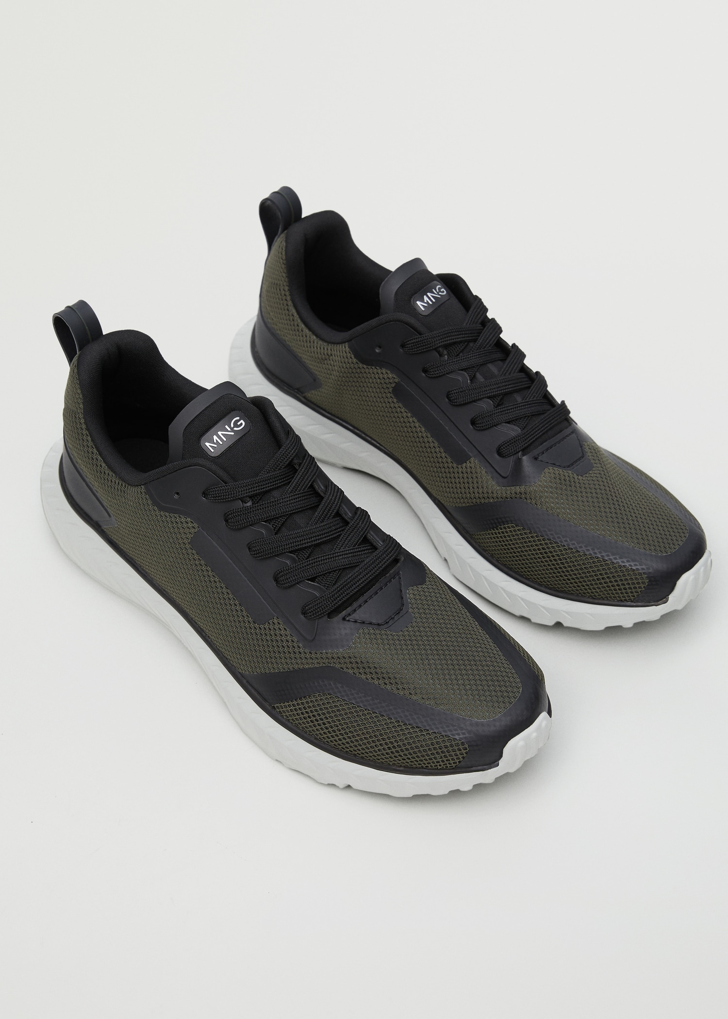 Running shoes - Medium plane