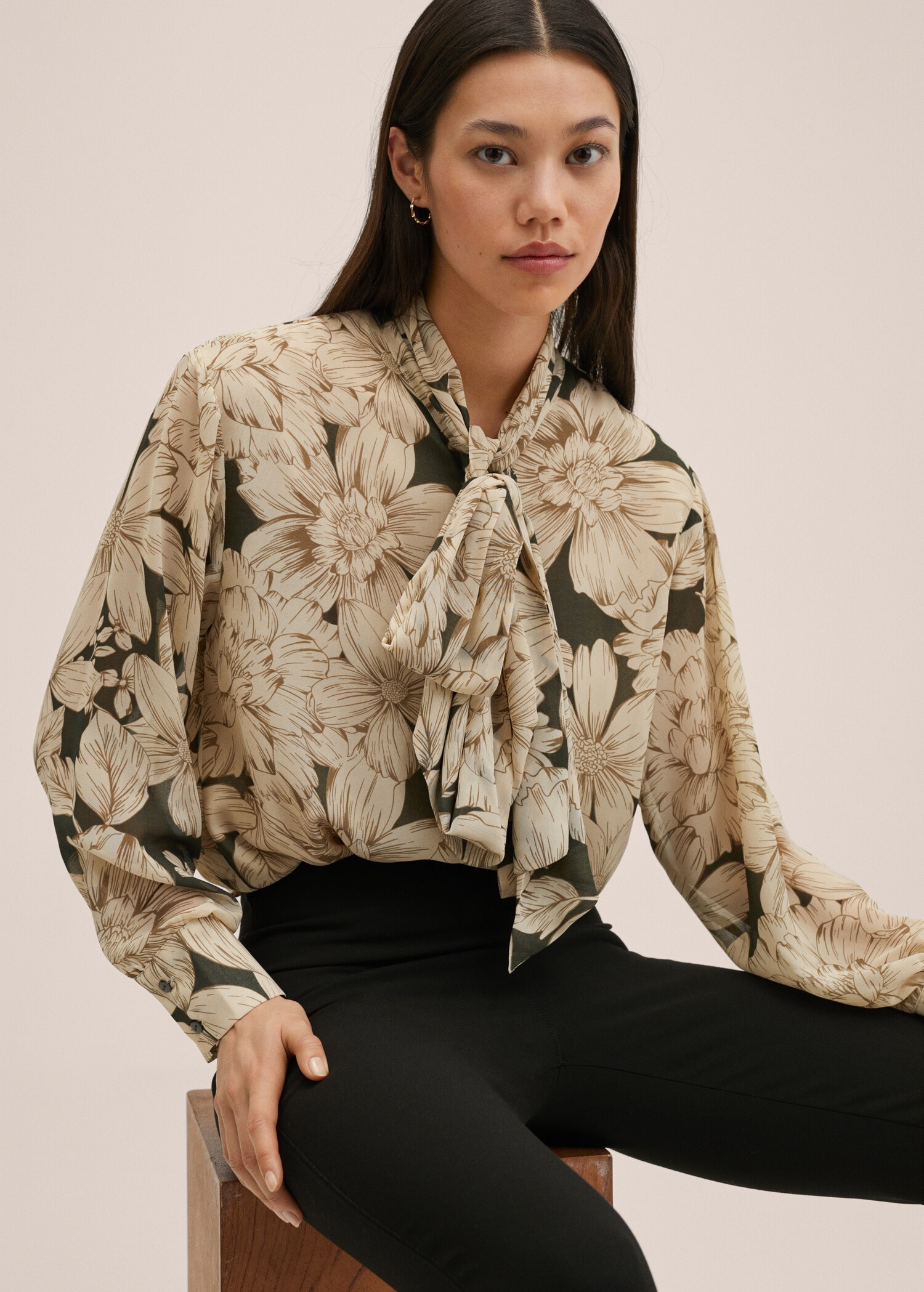 Blusa estampada lazo - Detalle del artículo 2