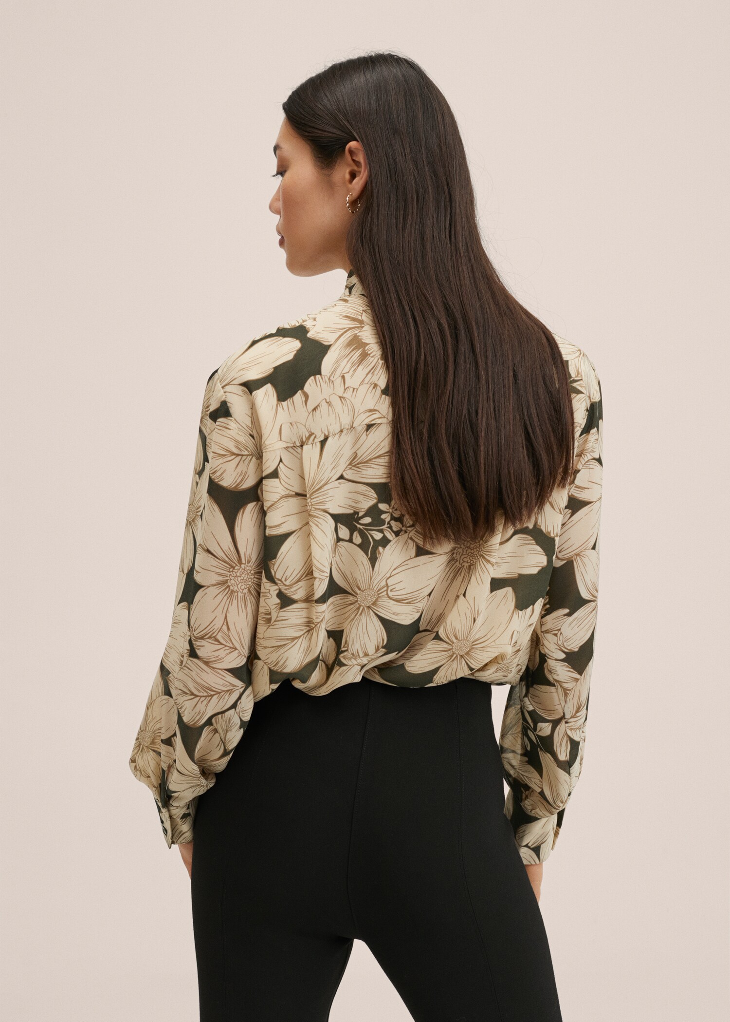 Blusa estampada lazo - Reverso del artículo