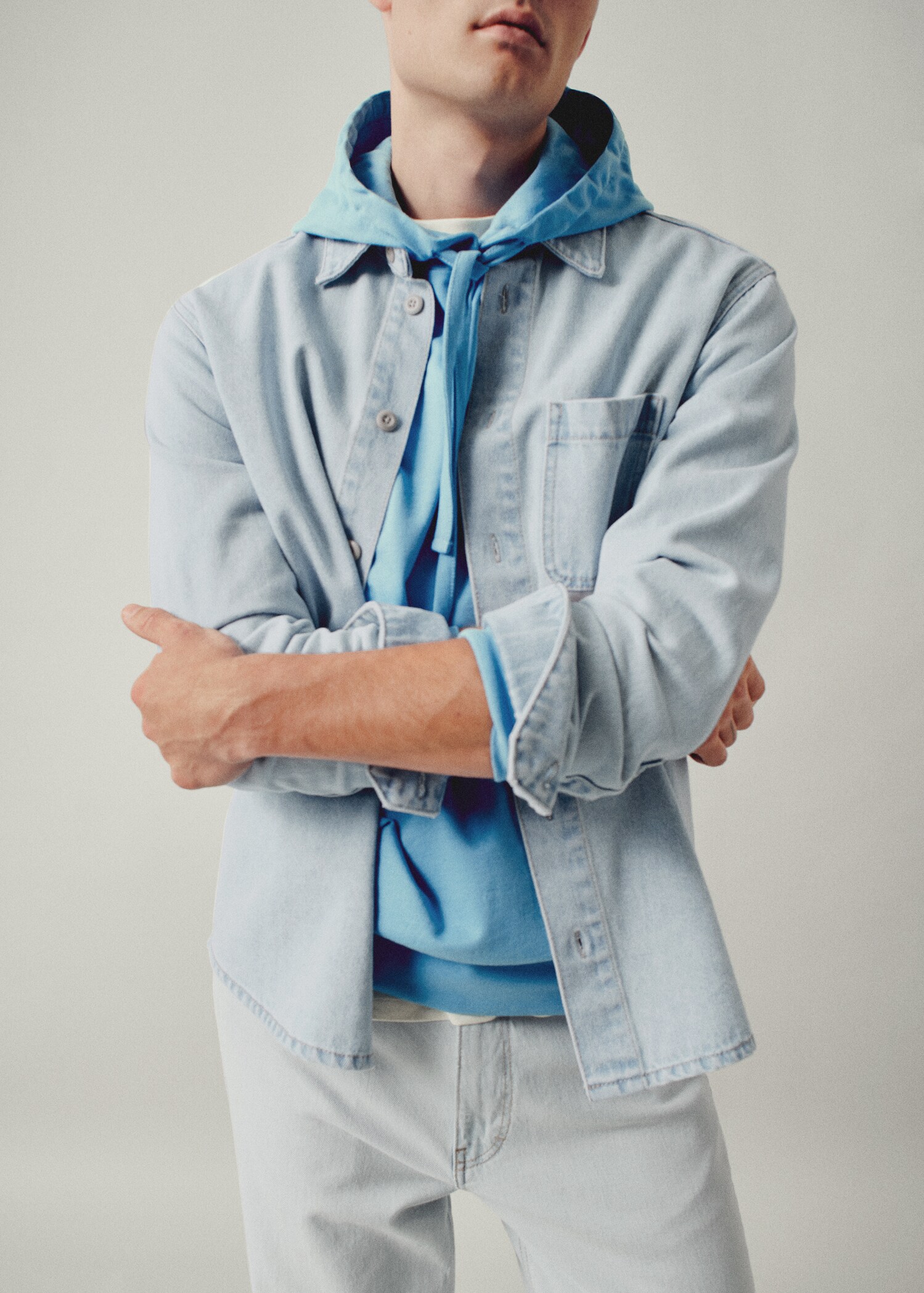Camisa vaquera bolsillo - Detalle del artículo 9
