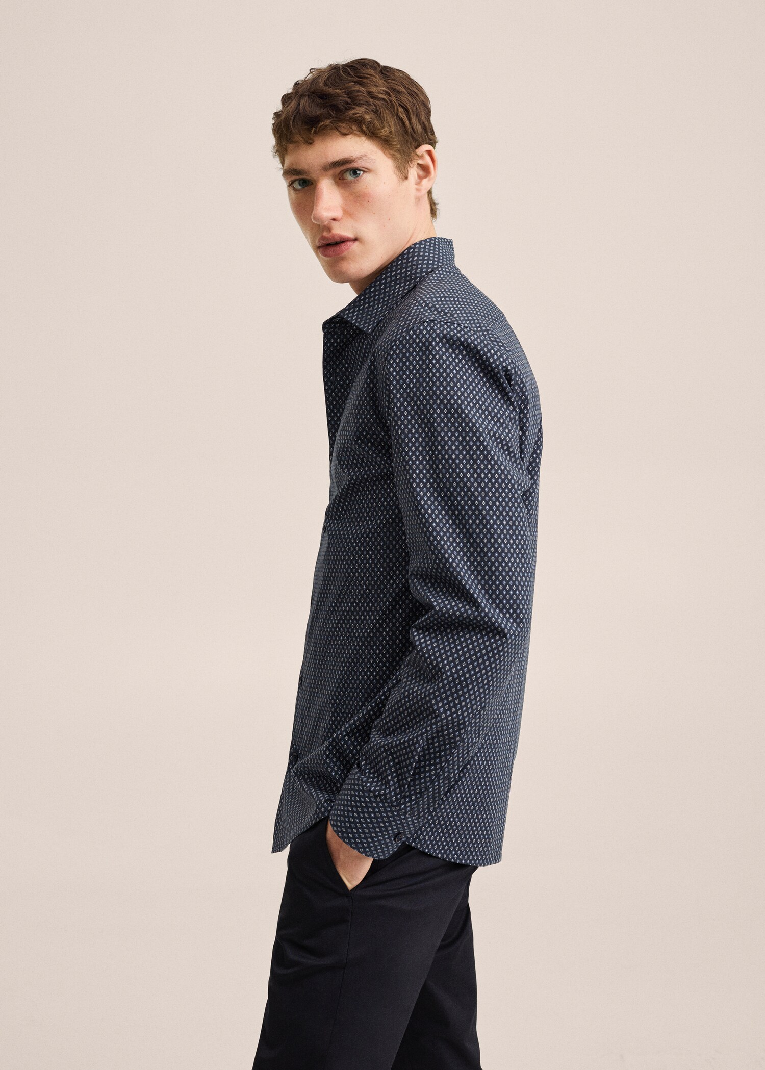 Camisa slim fit micro estampado - Detalle del artículo 2