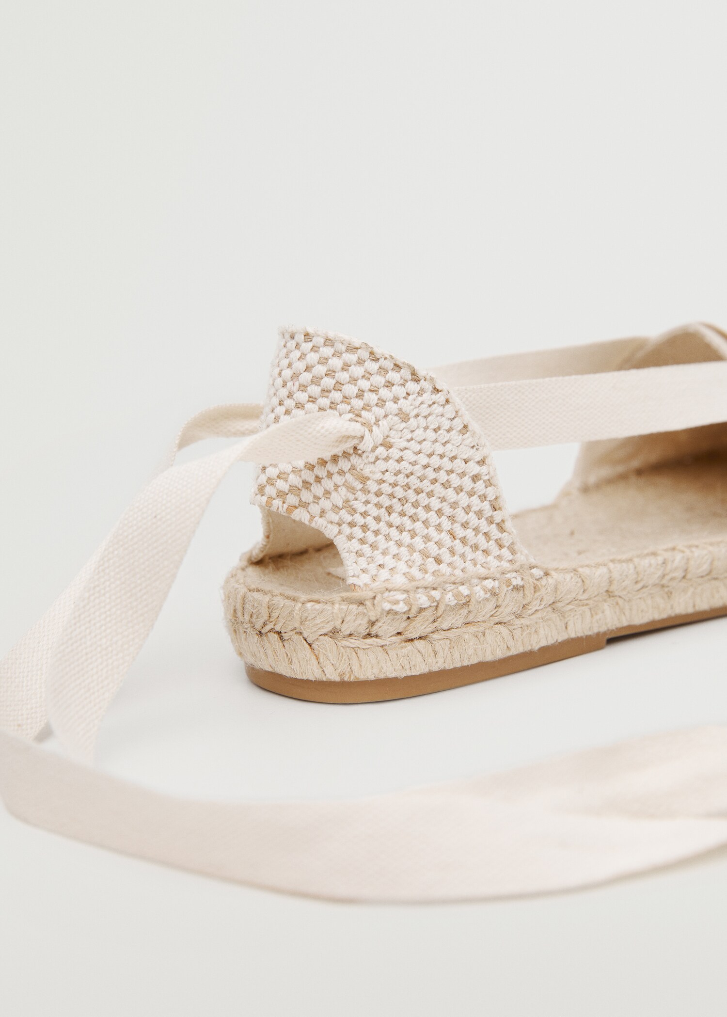 Lace-up linen espadrilles - Details of the article 4