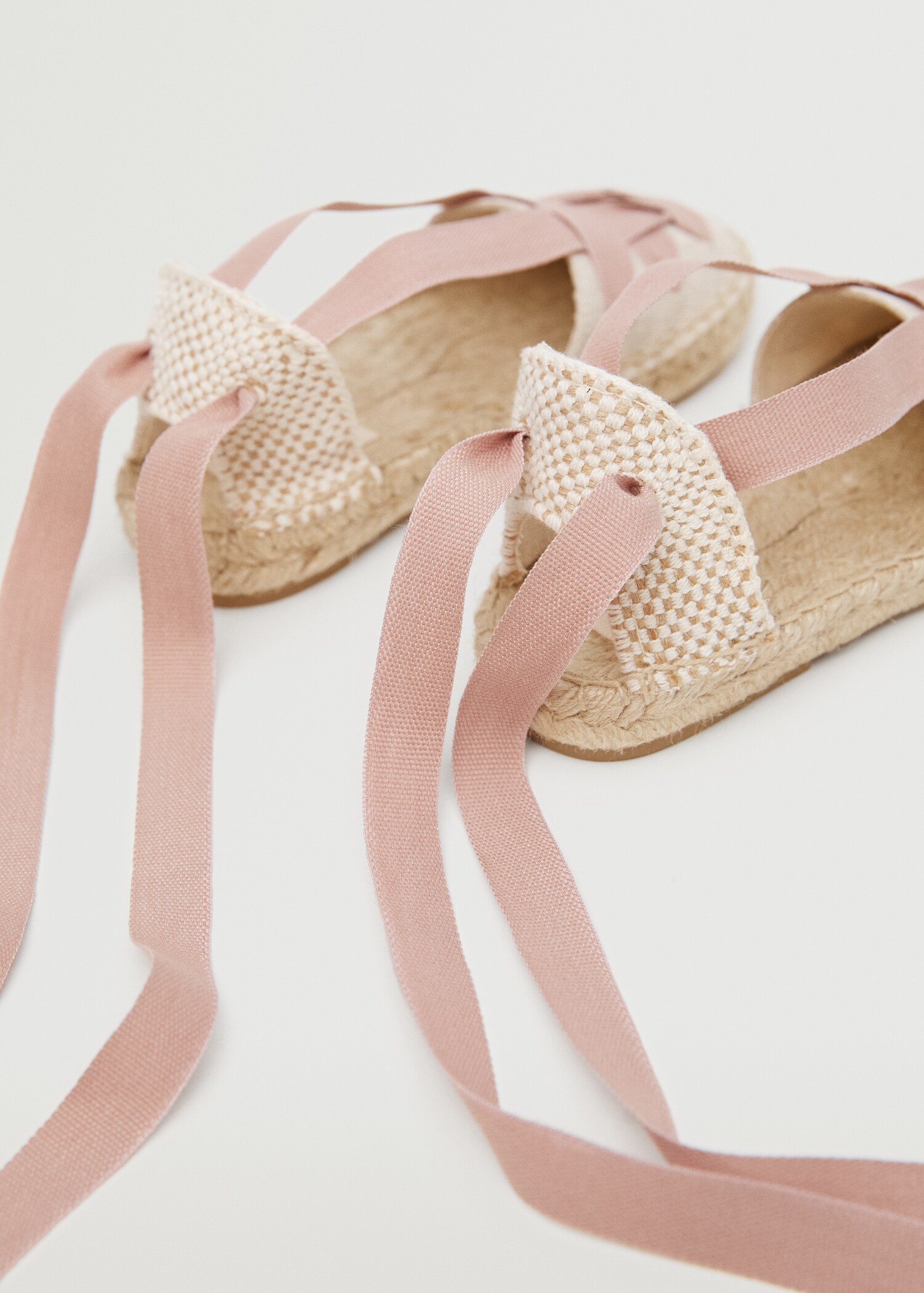 Lace-up linen espadrilles - Details of the article 4
