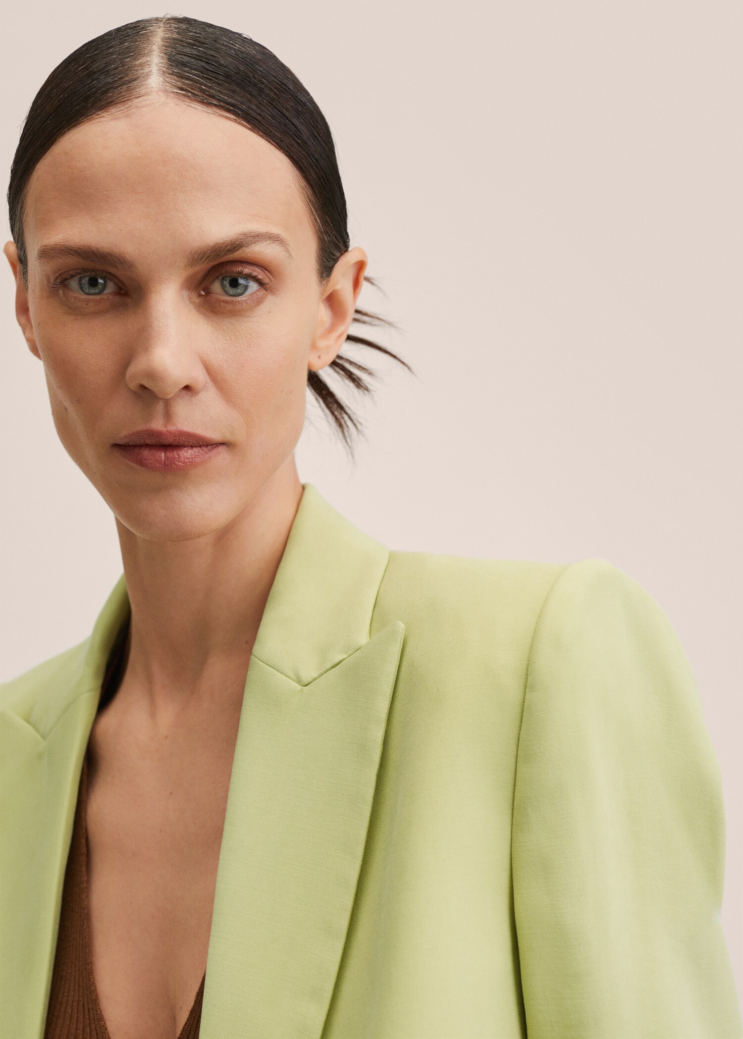 Double-breasted suit blazer - Details of the article 1