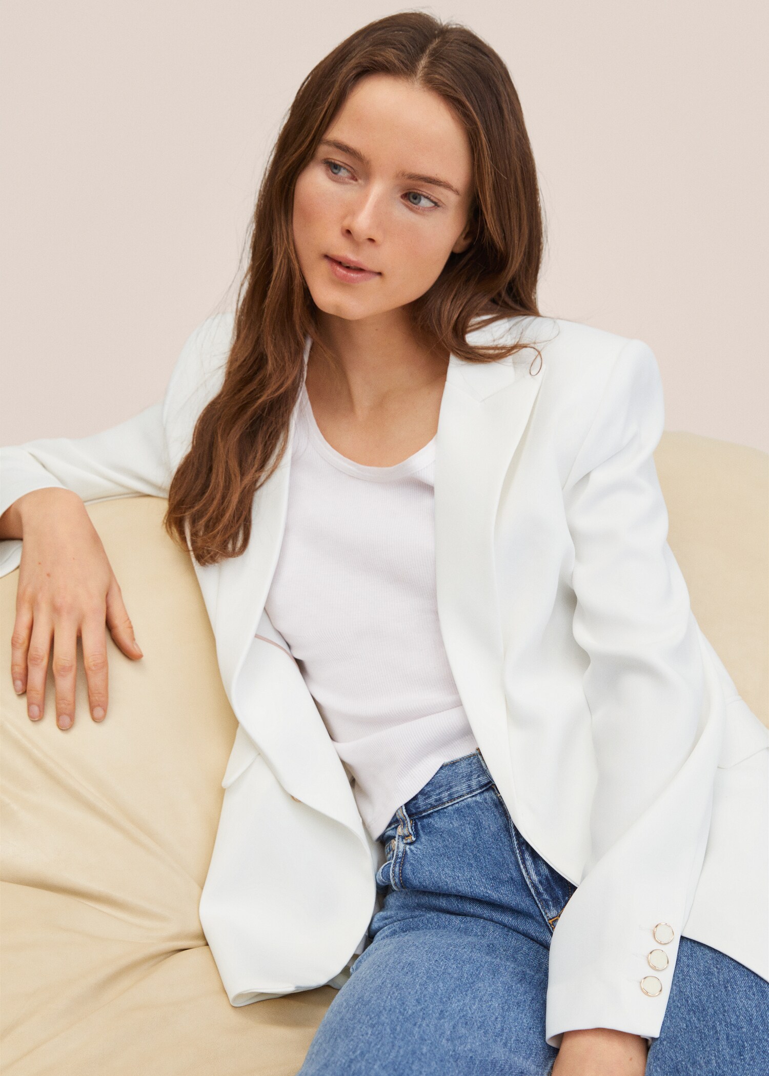 Double-breasted suit blazer - Details of the article 2