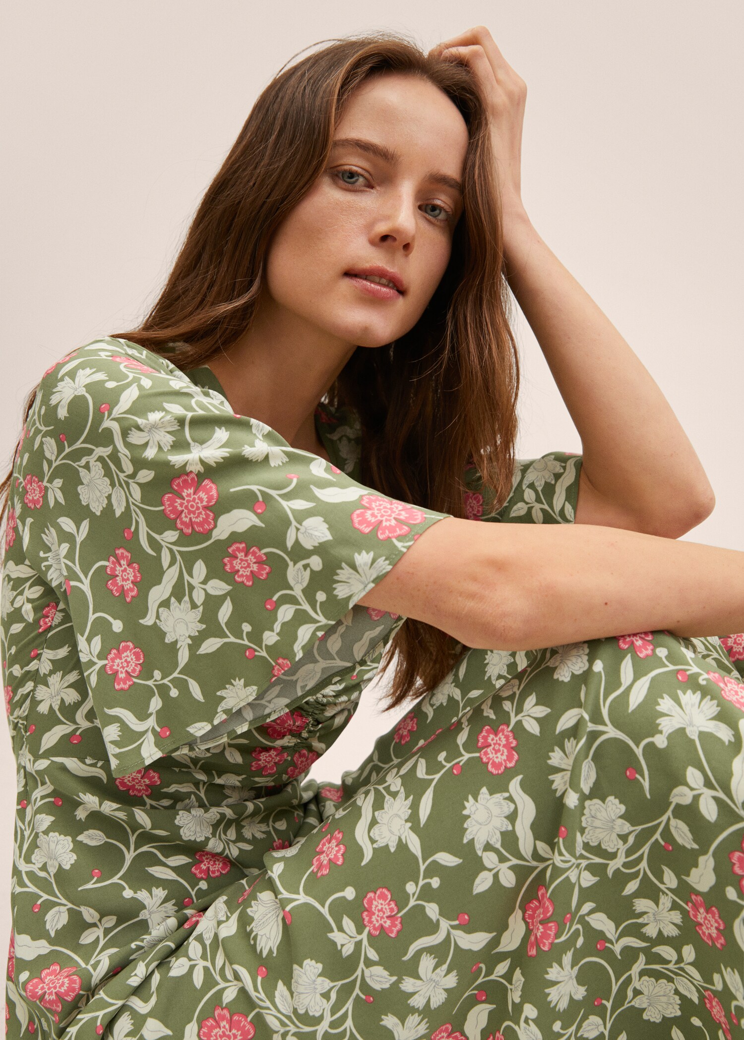 Robe froncée imprimée - Détail de l'article 2