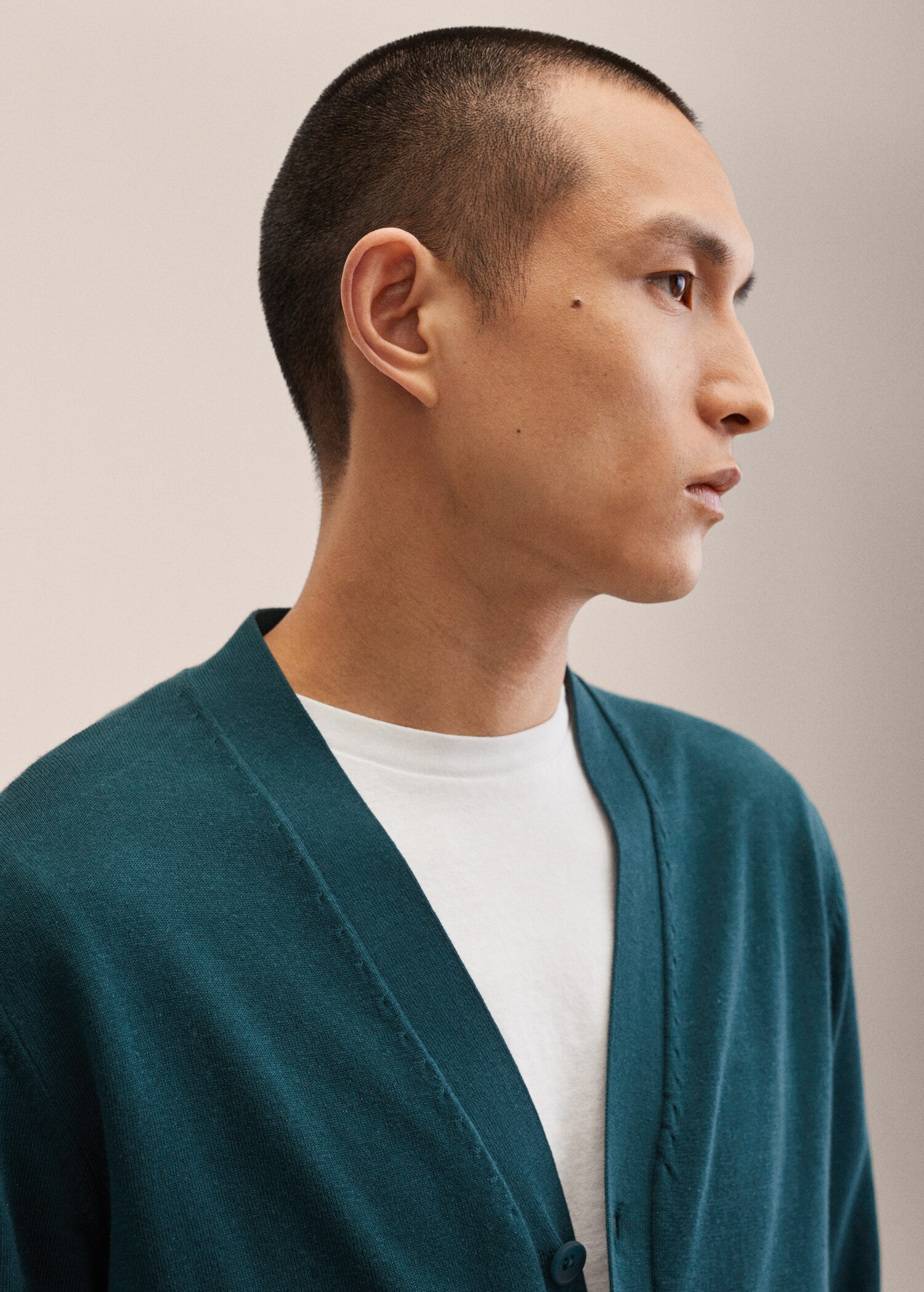 Buttoned cotton cardigan - Details of the article 1
