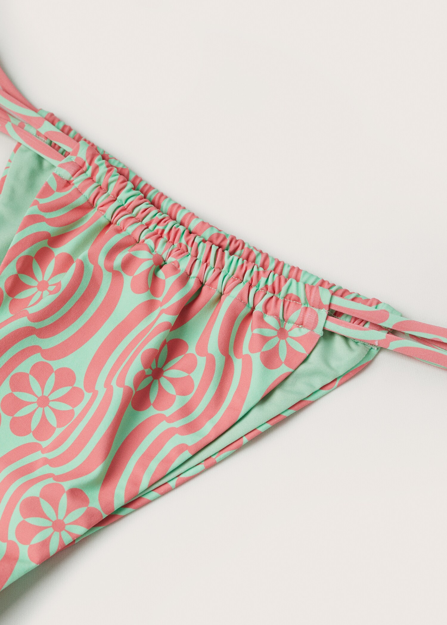 Gemusterte Bikini-Hose - Detail des Artikels 8