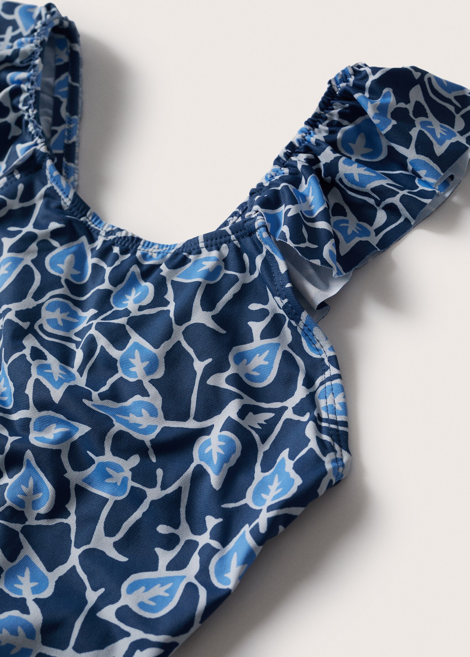 Leaf-print swimsuit - Details of the article 8