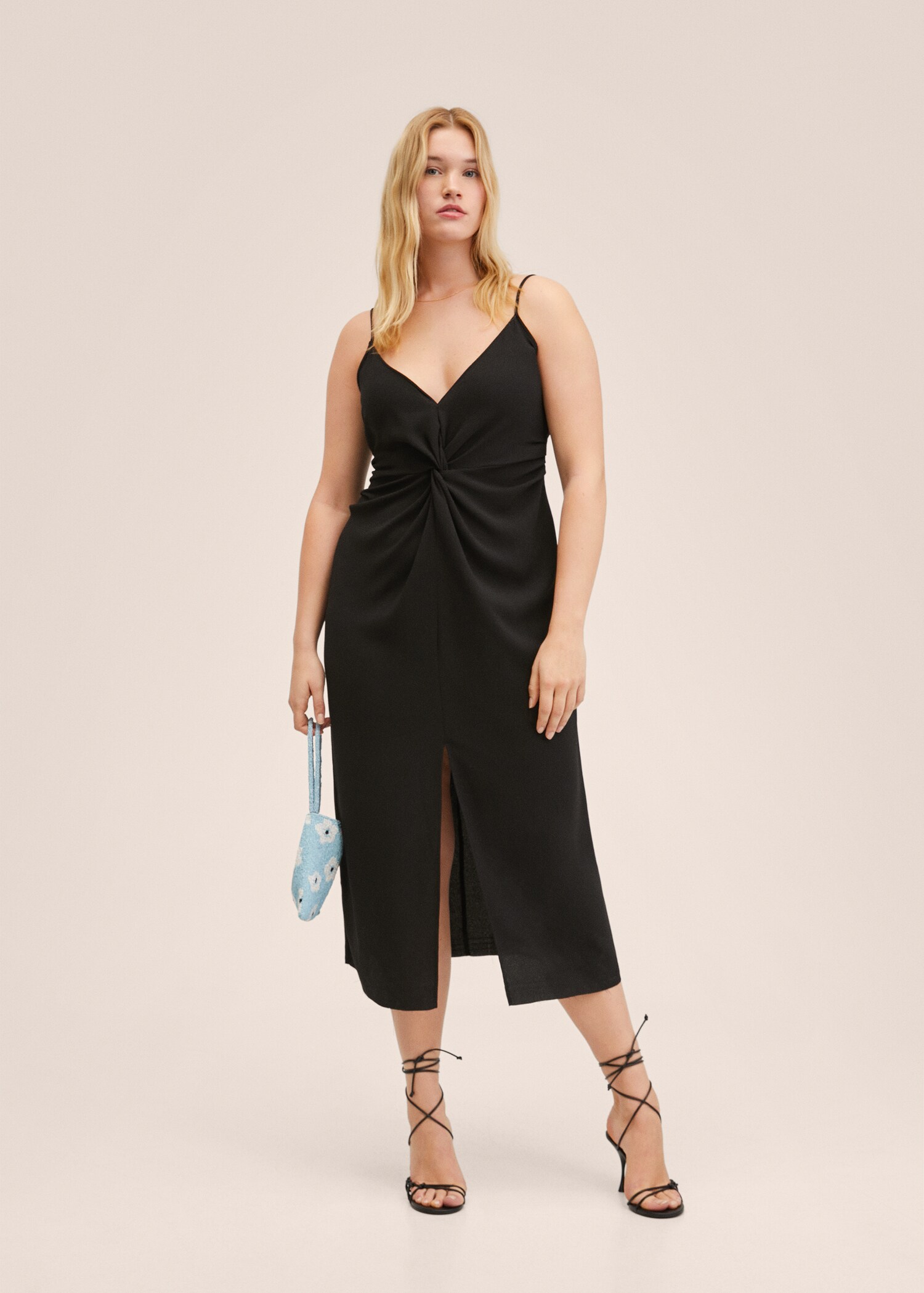 Cut-out ruched dress - Details of the article 3
