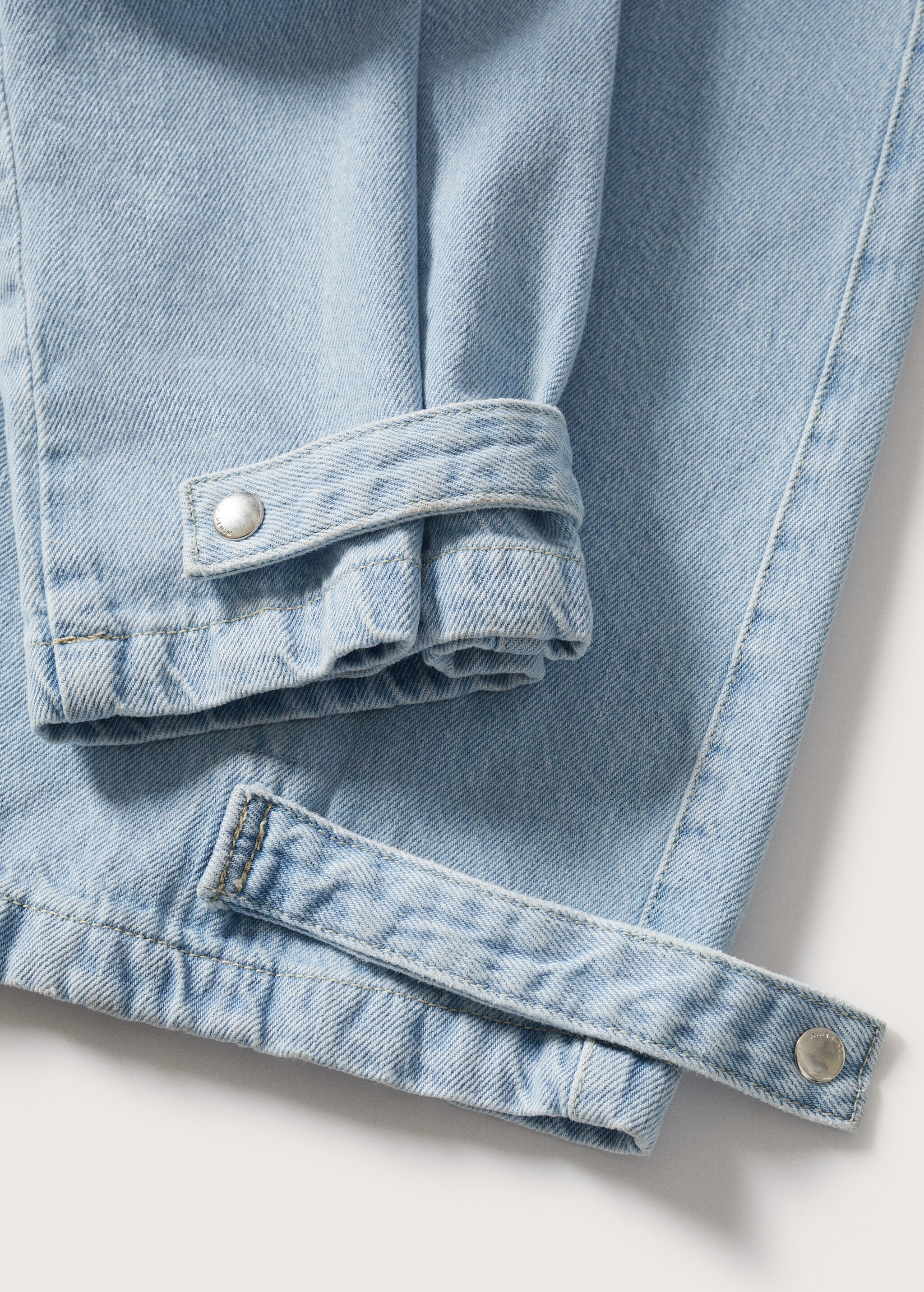 Cargo-Jeans mit Taschen - Detail des Artikels 8
