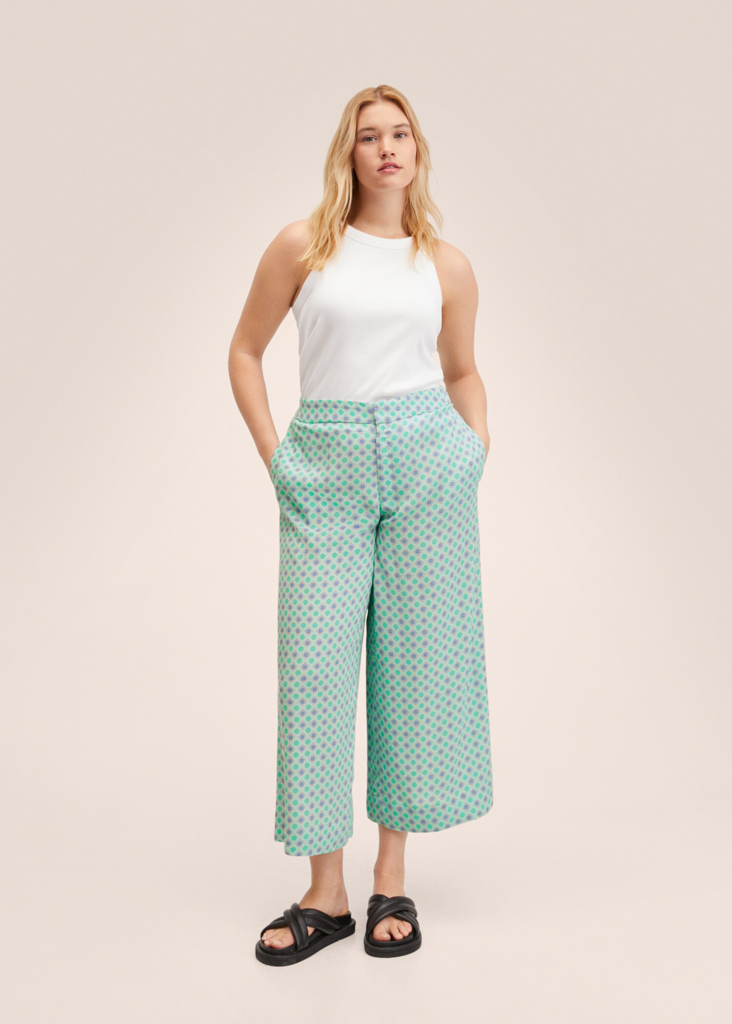 Fluid culotte trousers - Details of the article 3