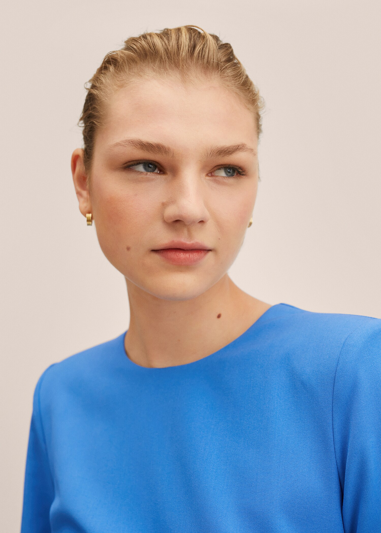 Tailored short dress - Details of the article 1