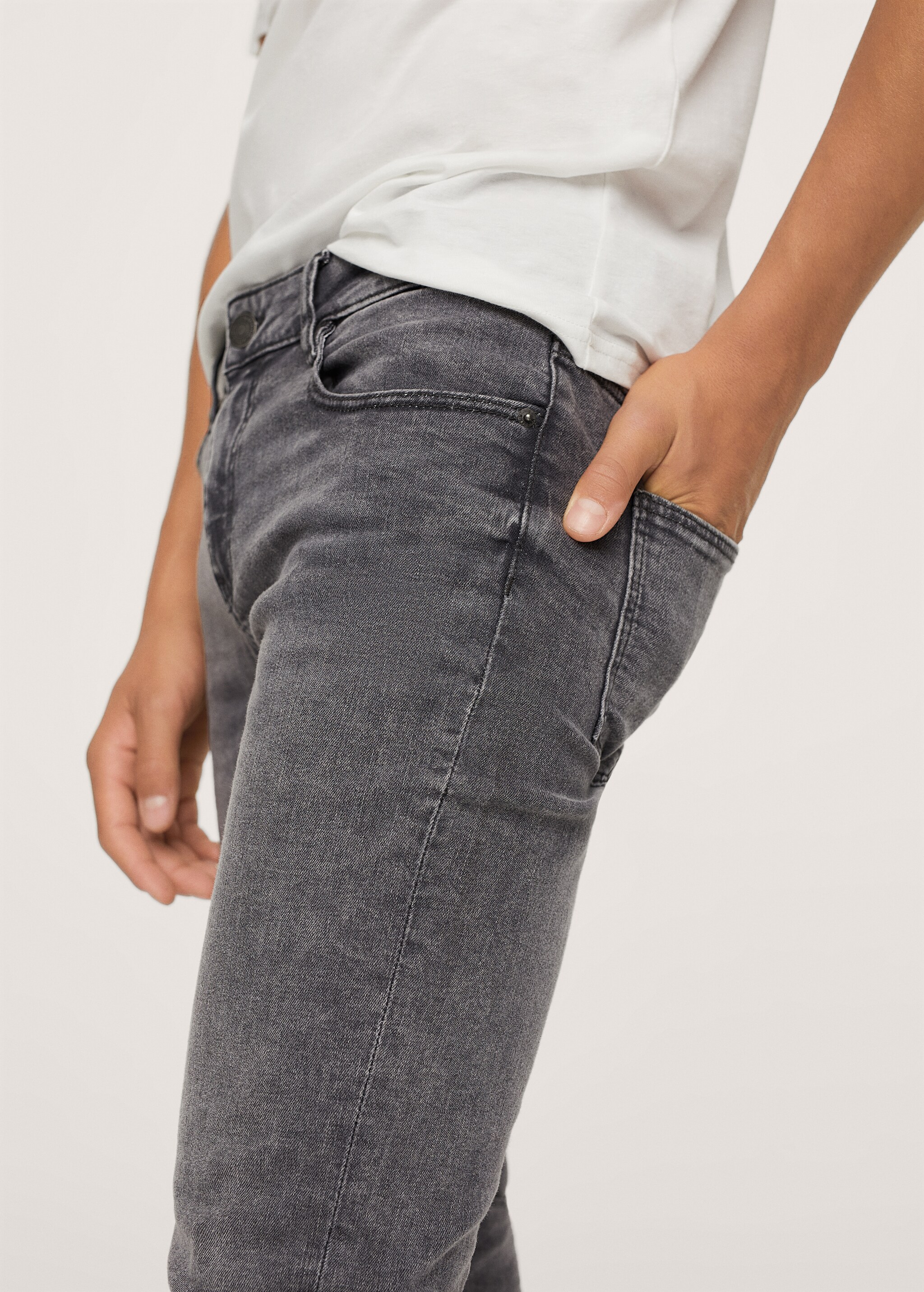 Skinny jeans - Details of the article 2