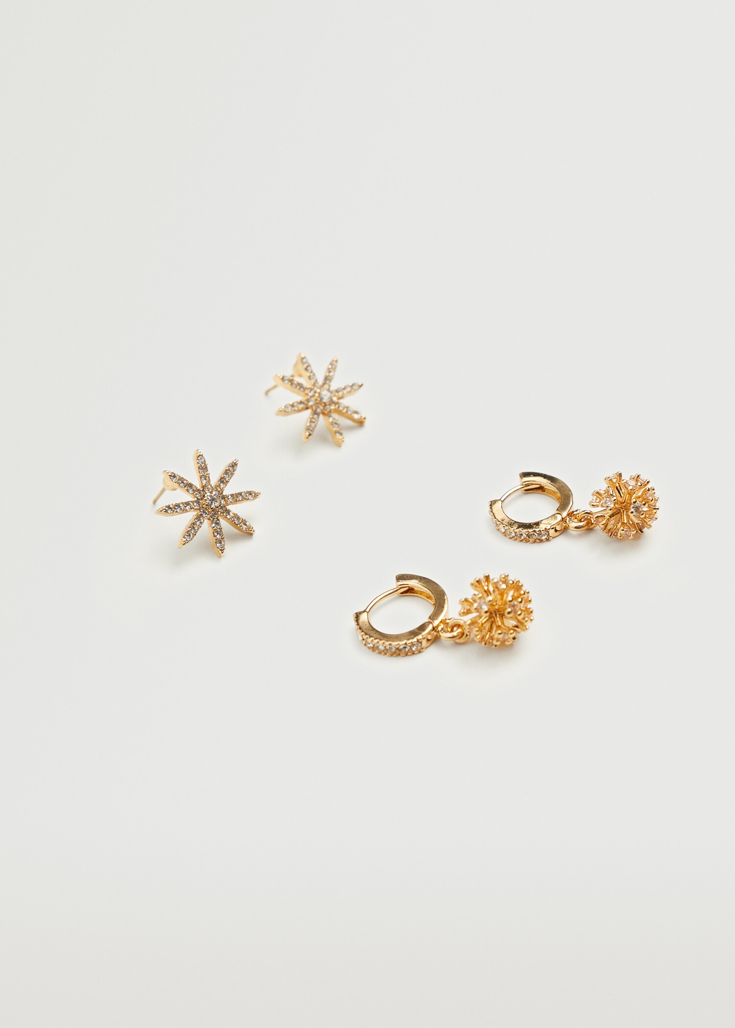 Set pendientes combinados - Artículo sin modelo
