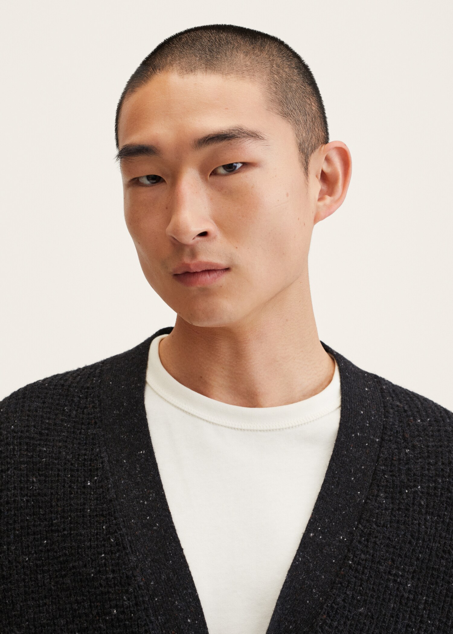Structured wool cardigan - Details of the article 1