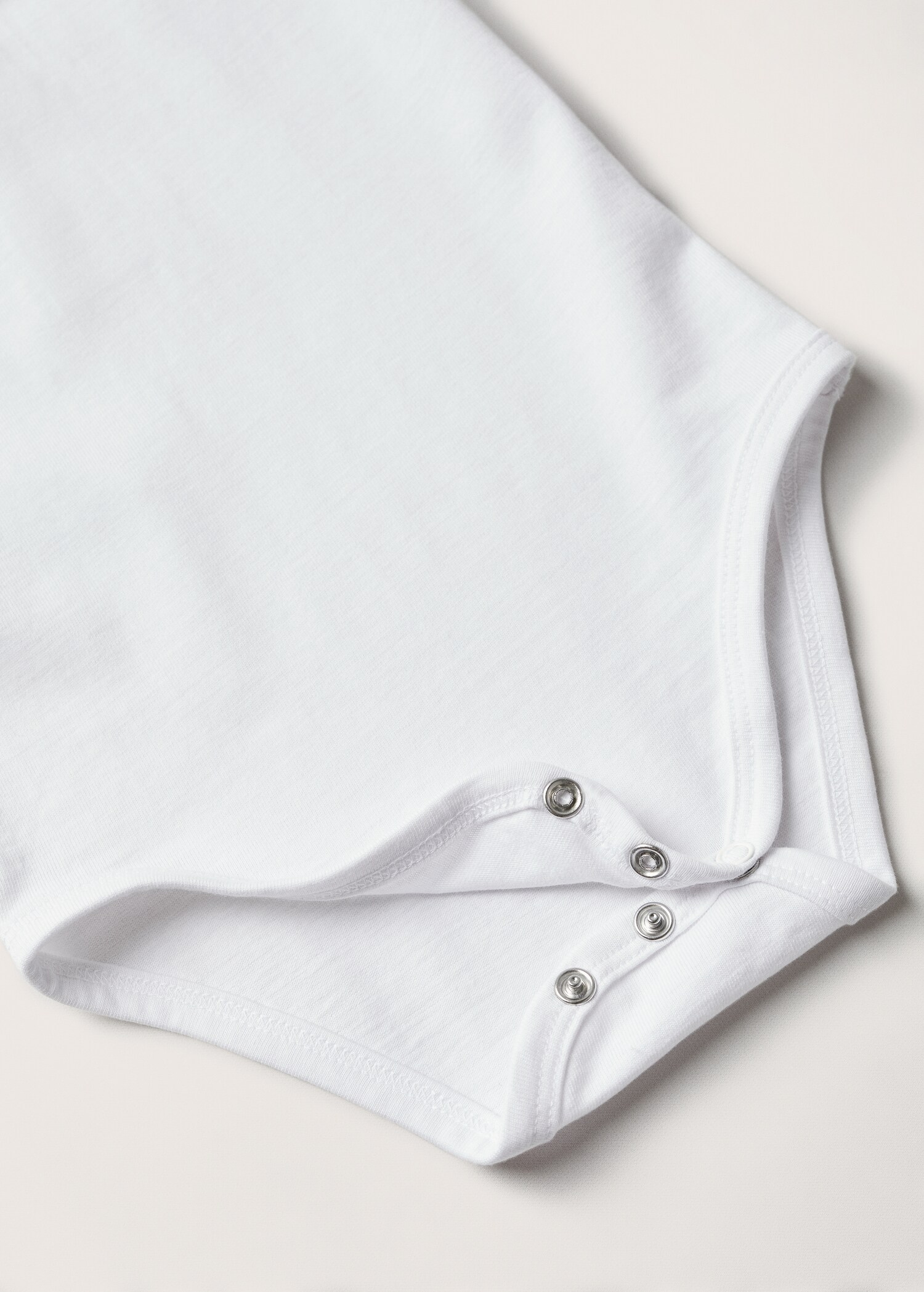 Ruffled cotton body - Details of the article 8